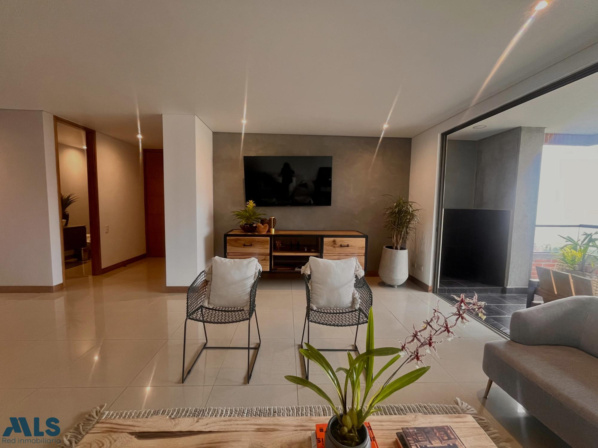Exclusivo Apartamento Remodelado con Vista Panorámica medellin - el poblado