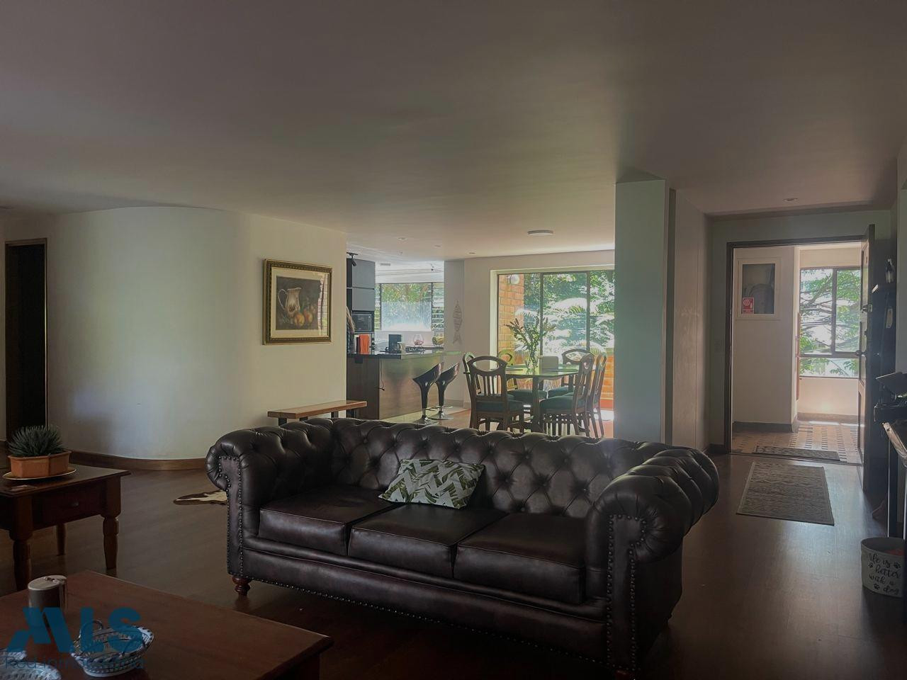 Amplio apartamento ubicado en el Poblado medellin - provenza