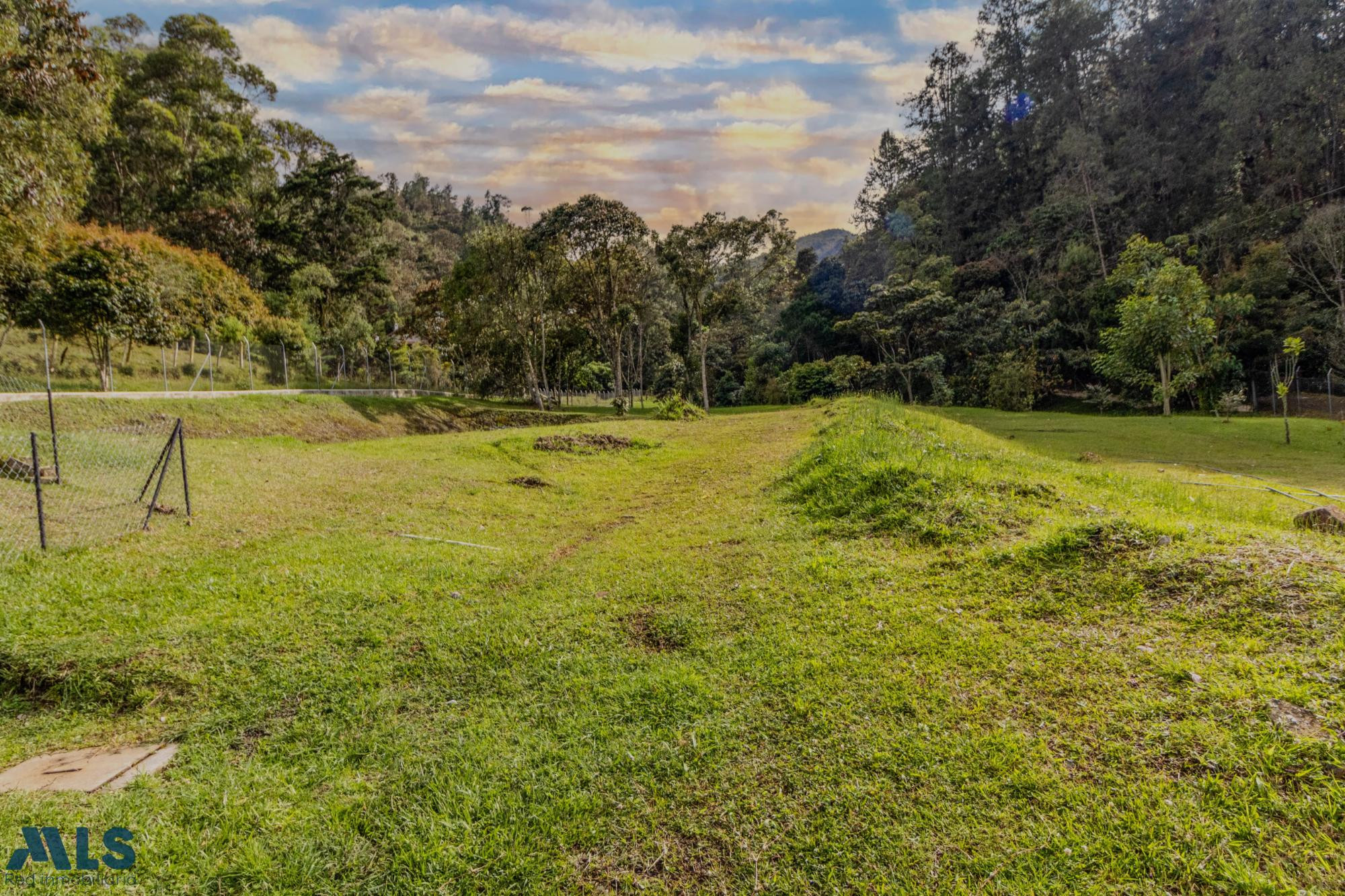Lote en venta en exclusivo sector del oriente antioqueño-Conjunto Senderos de Fizebad el-retiro - v los salados