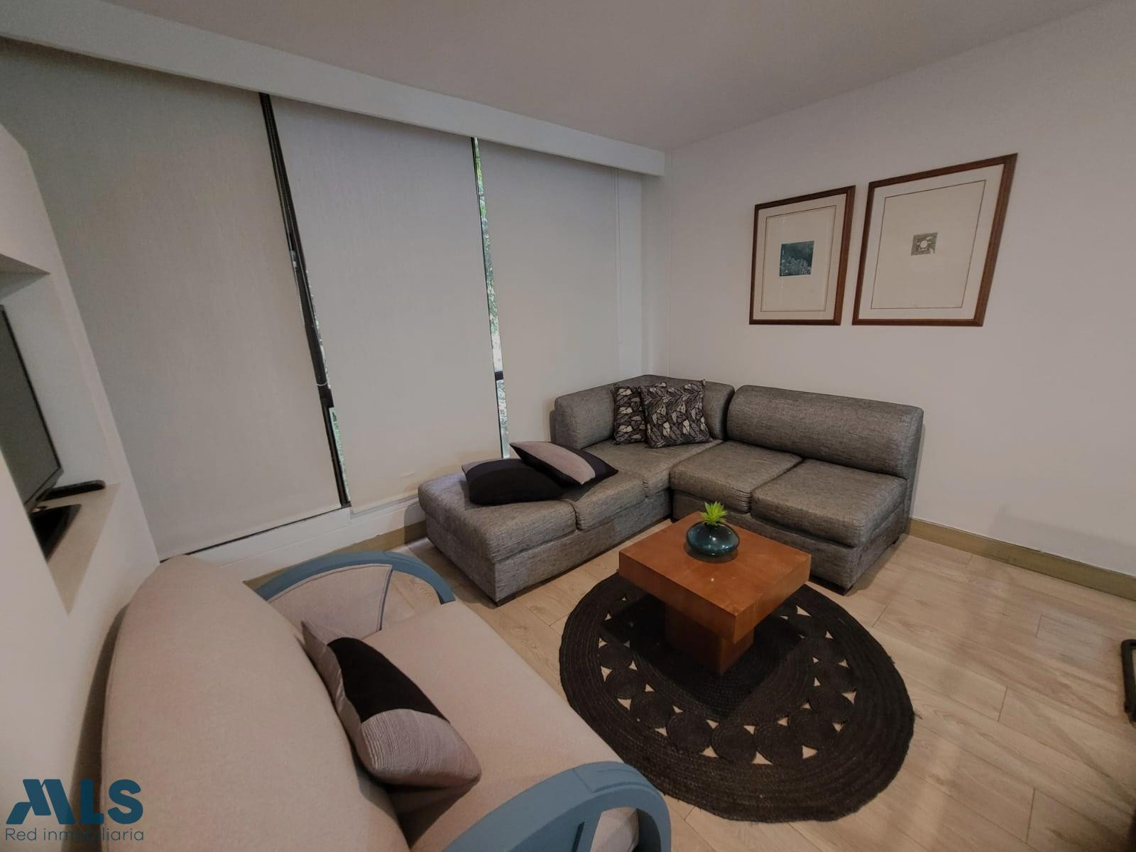 Excelente Apartaestudio medellin - las lomas no 1