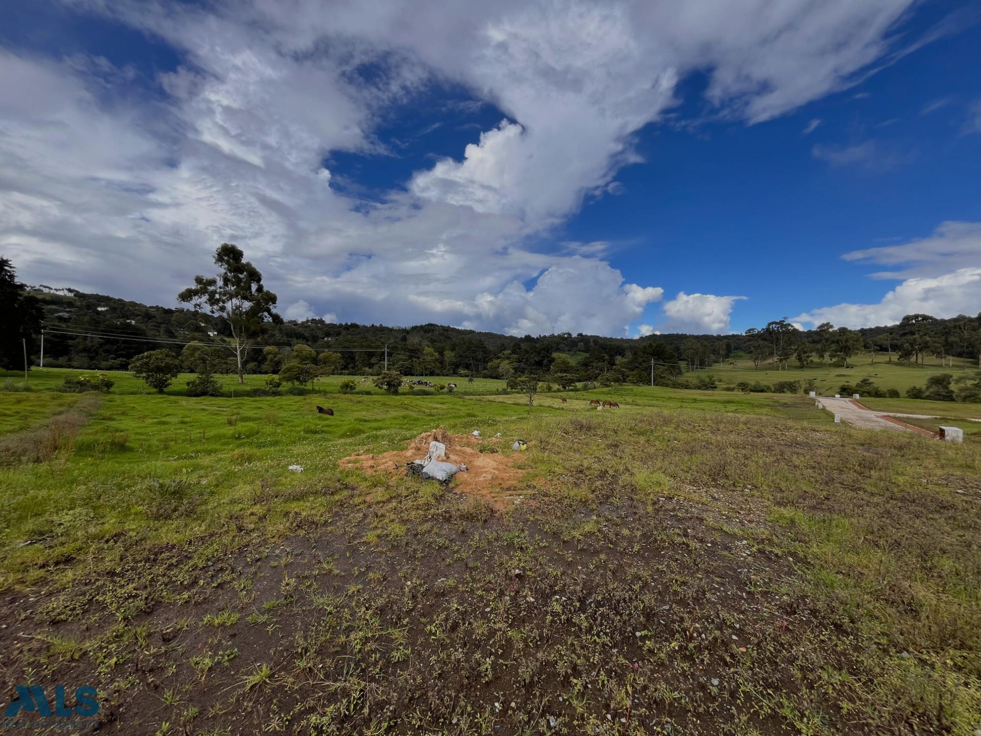 lote alto palmas sector acuarela envigado - alto de las palmas