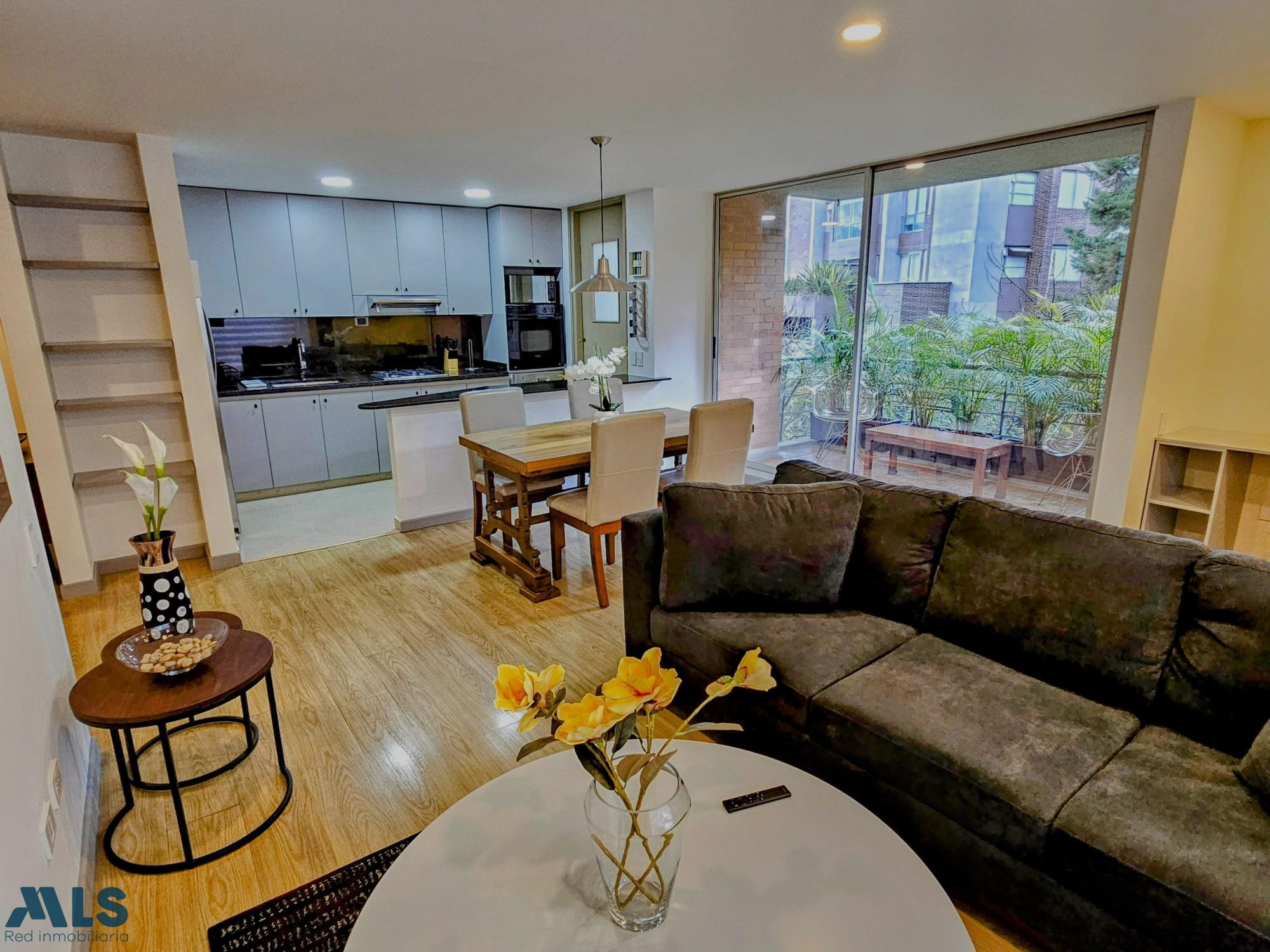 Apartamento moderno llave en mano en ubicación excepcional medellin - lalinde