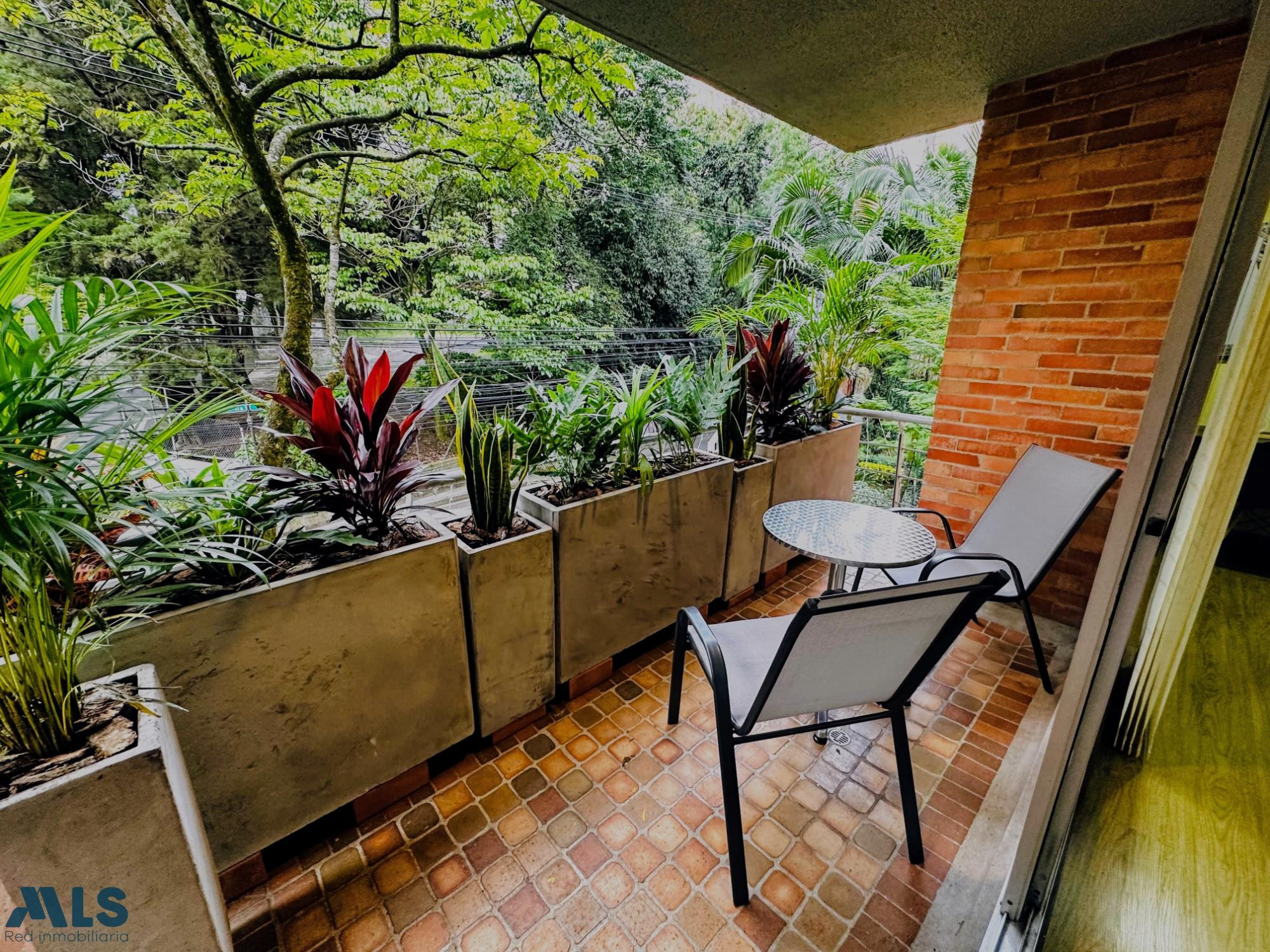 Apartamento moderno llave en mano en ubicación excepcional medellin - lalinde