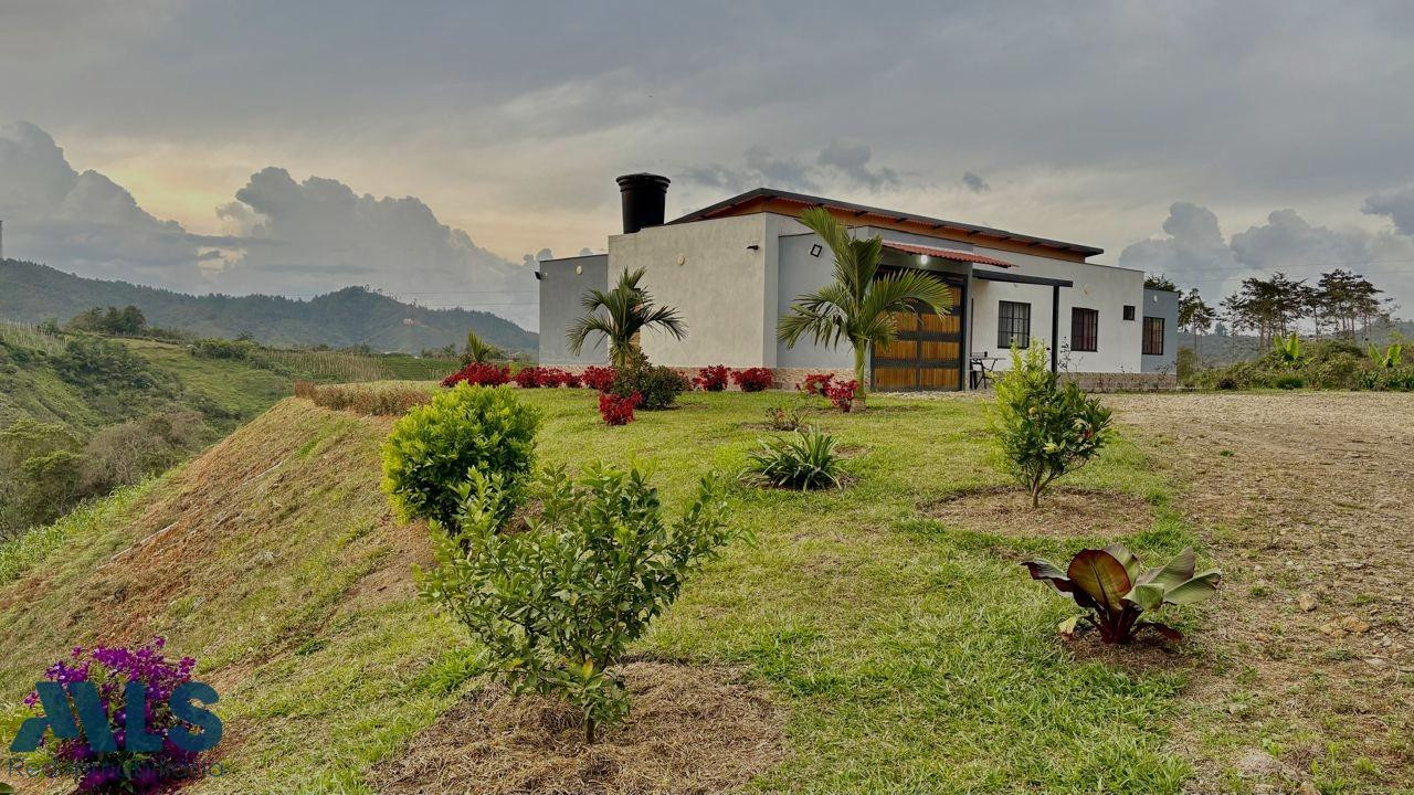 VENDO CASA CAMPESTRE CON HERMOSA VISTA VERDE san-vicente - rural
