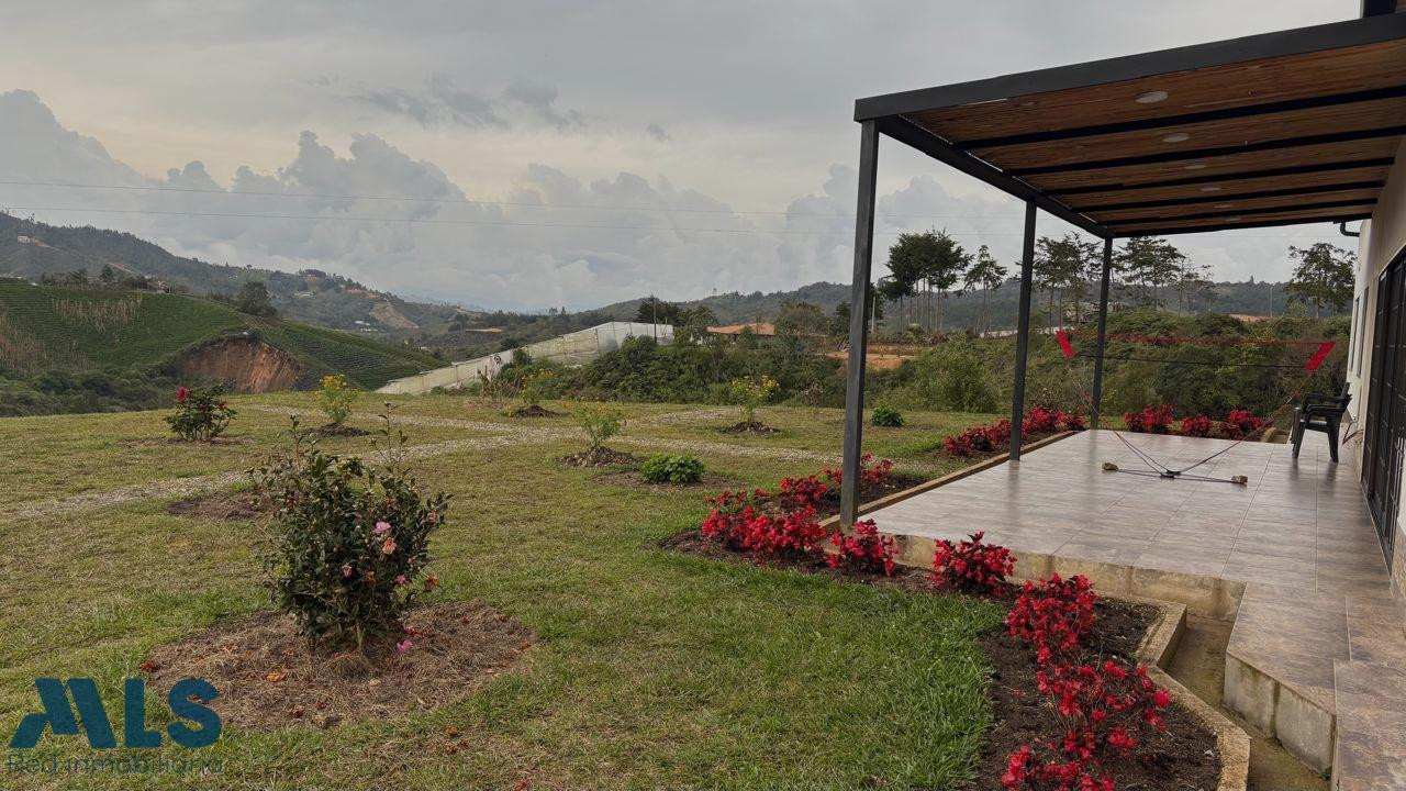 VENDO CASA CAMPESTRE CON HERMOSA VISTA VERDE san-vicente - rural