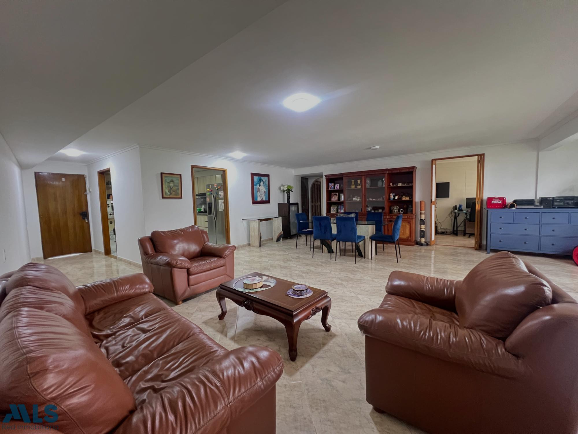 Apartamento en venta en La Aguacatala medellin - la aguacatala