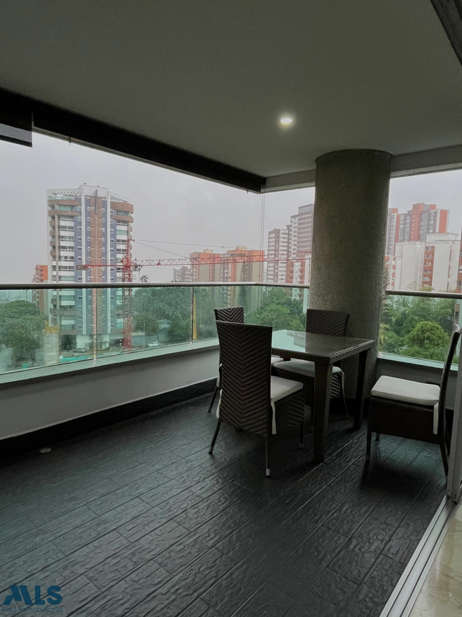 Apartamento para venta en el Poblado, Zona exclusiva. medellin - castropol