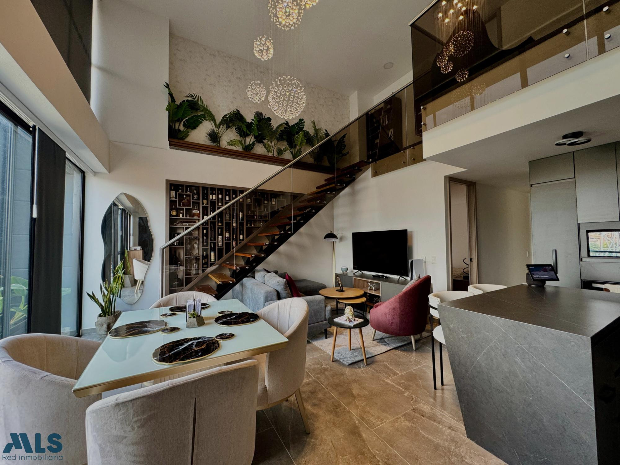 Apartamento duplex TOTALMENTE REMODELADO medellin - belen rosales