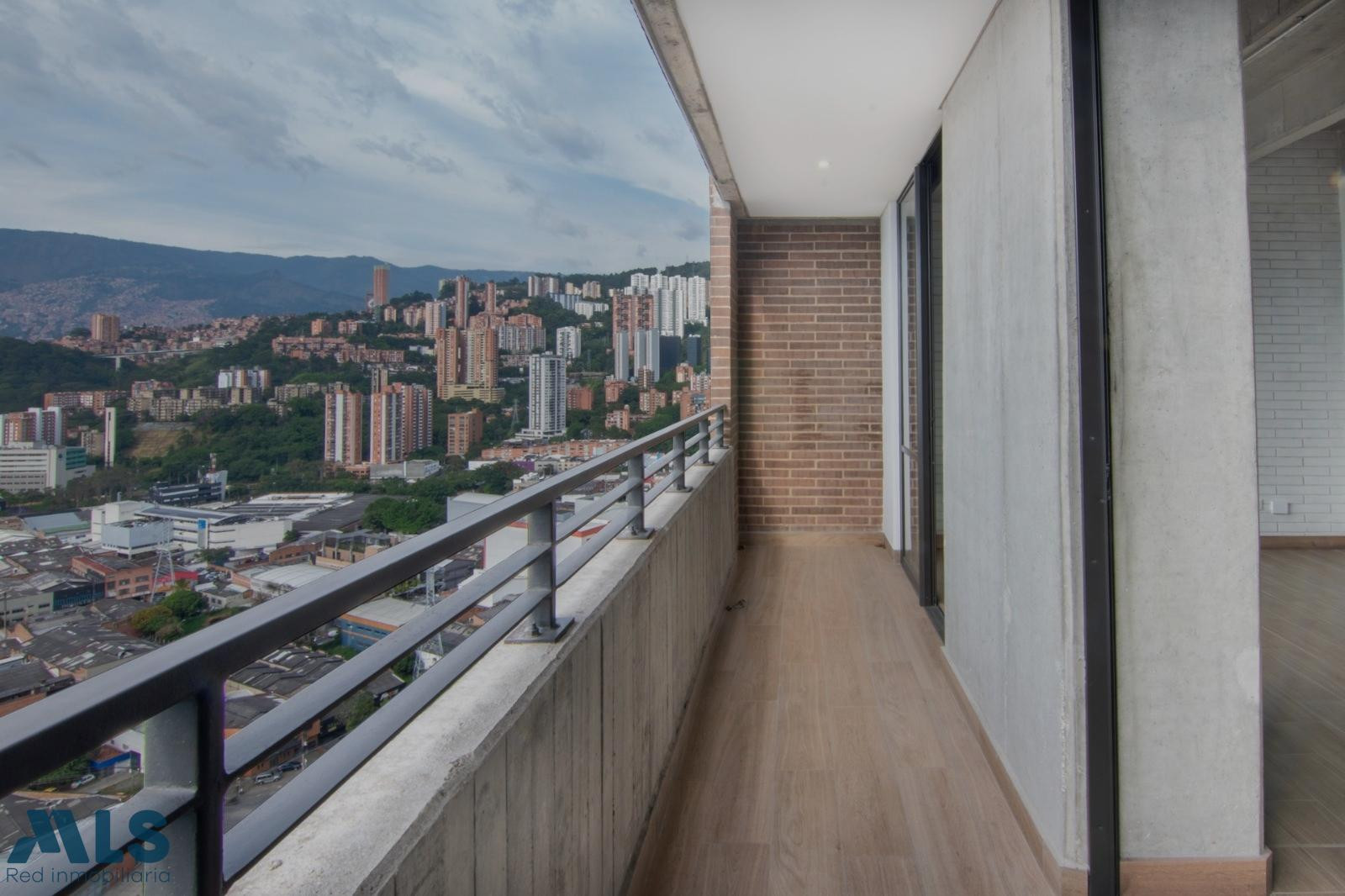 Apartamento tipo Loft, en sector de Ciudad del rio medellin - ciudad del rio