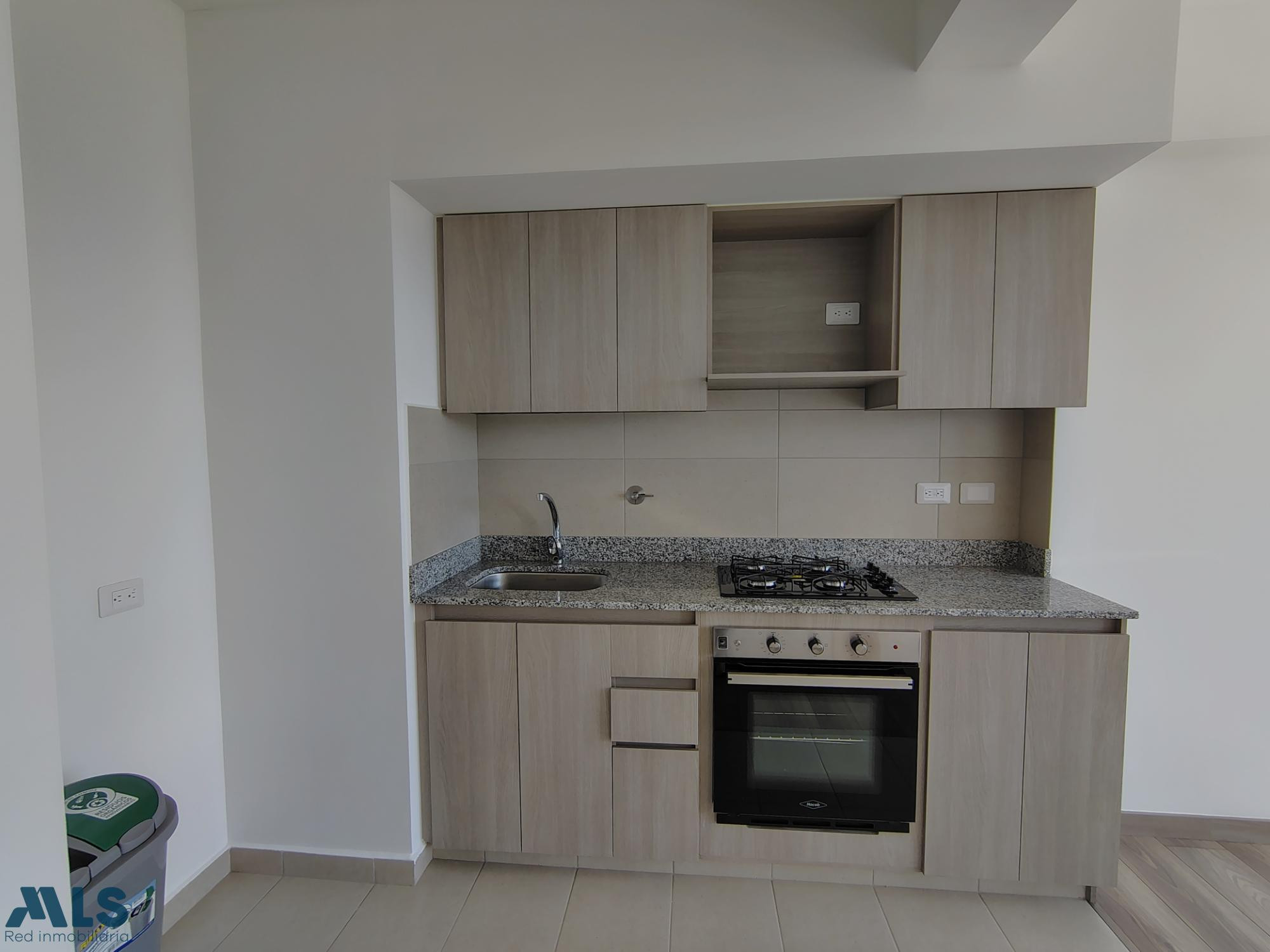APARTAESTUDIO PARA ESTRENAR rionegro - san nicolas