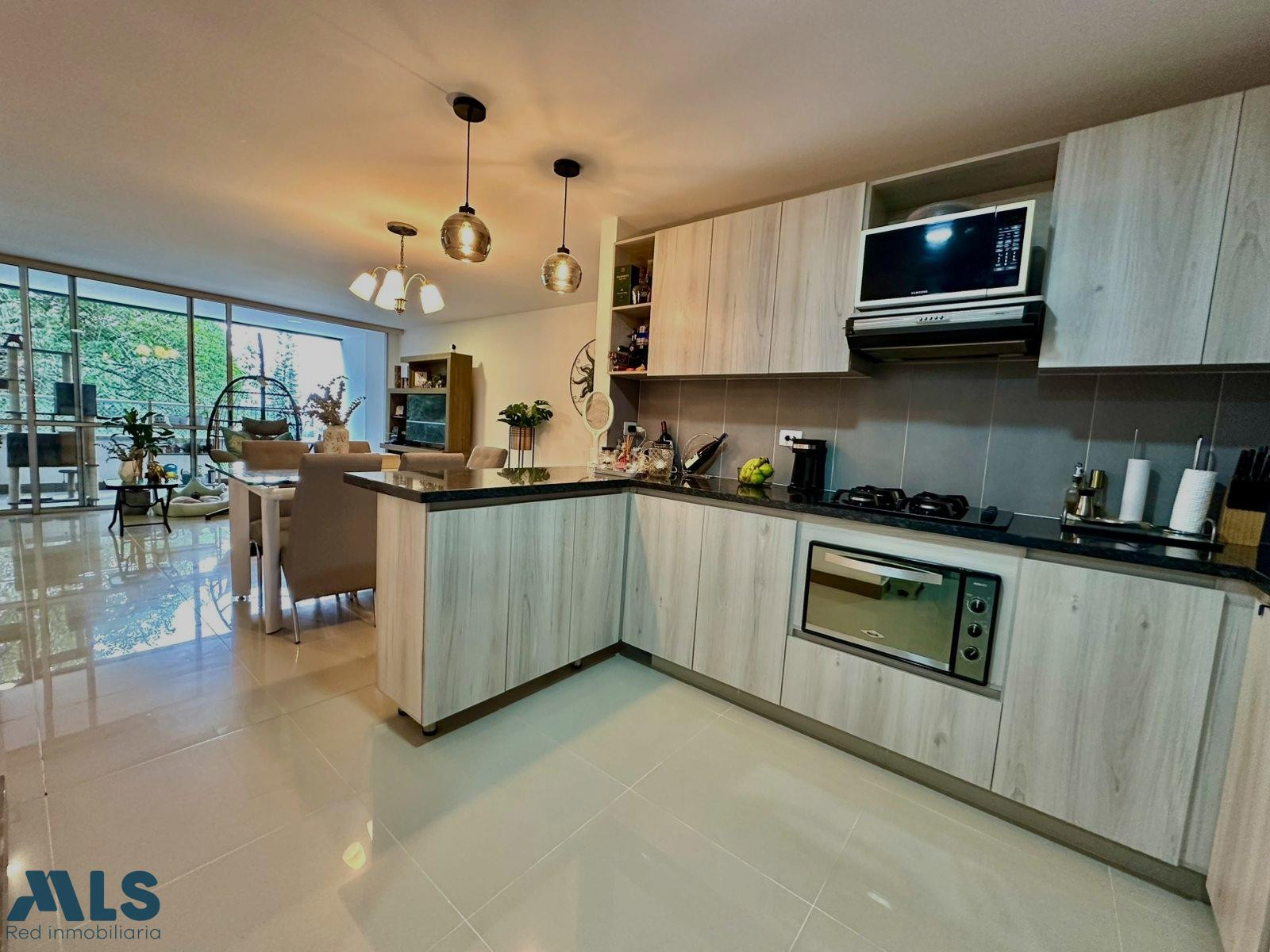 Apartamento con 2 terrazas y balcón en Envigado envigado - el trianon