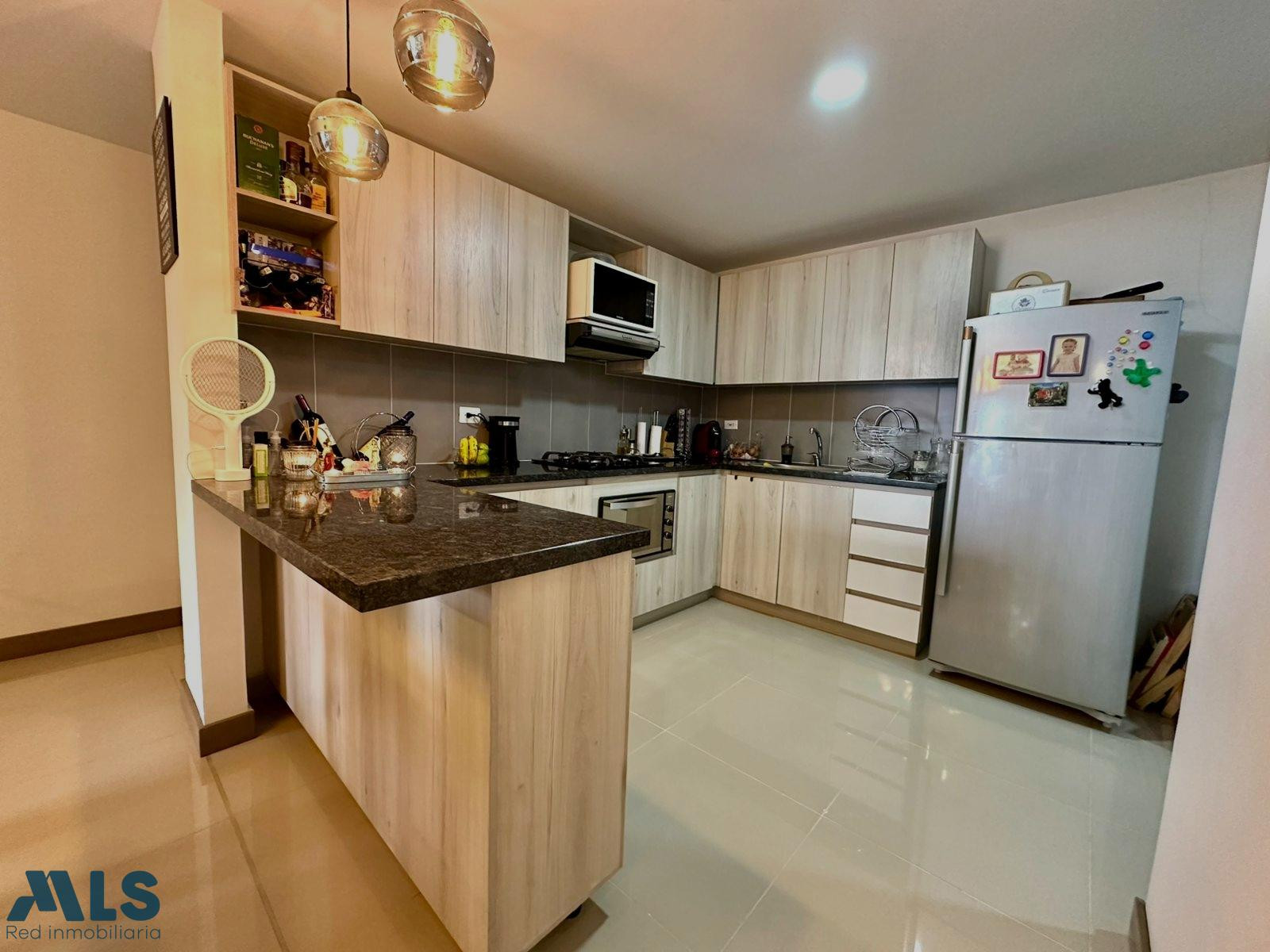 Apartamento con 2 terrazas y balcón en Envigado envigado - el trianon