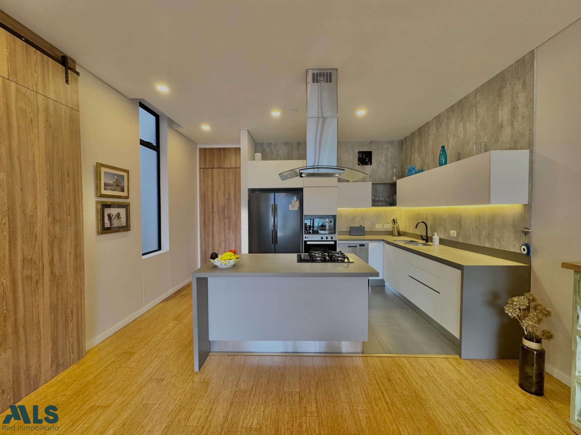 Espectacular penthouse dúplex en Envigado envigado - loma de las brujas