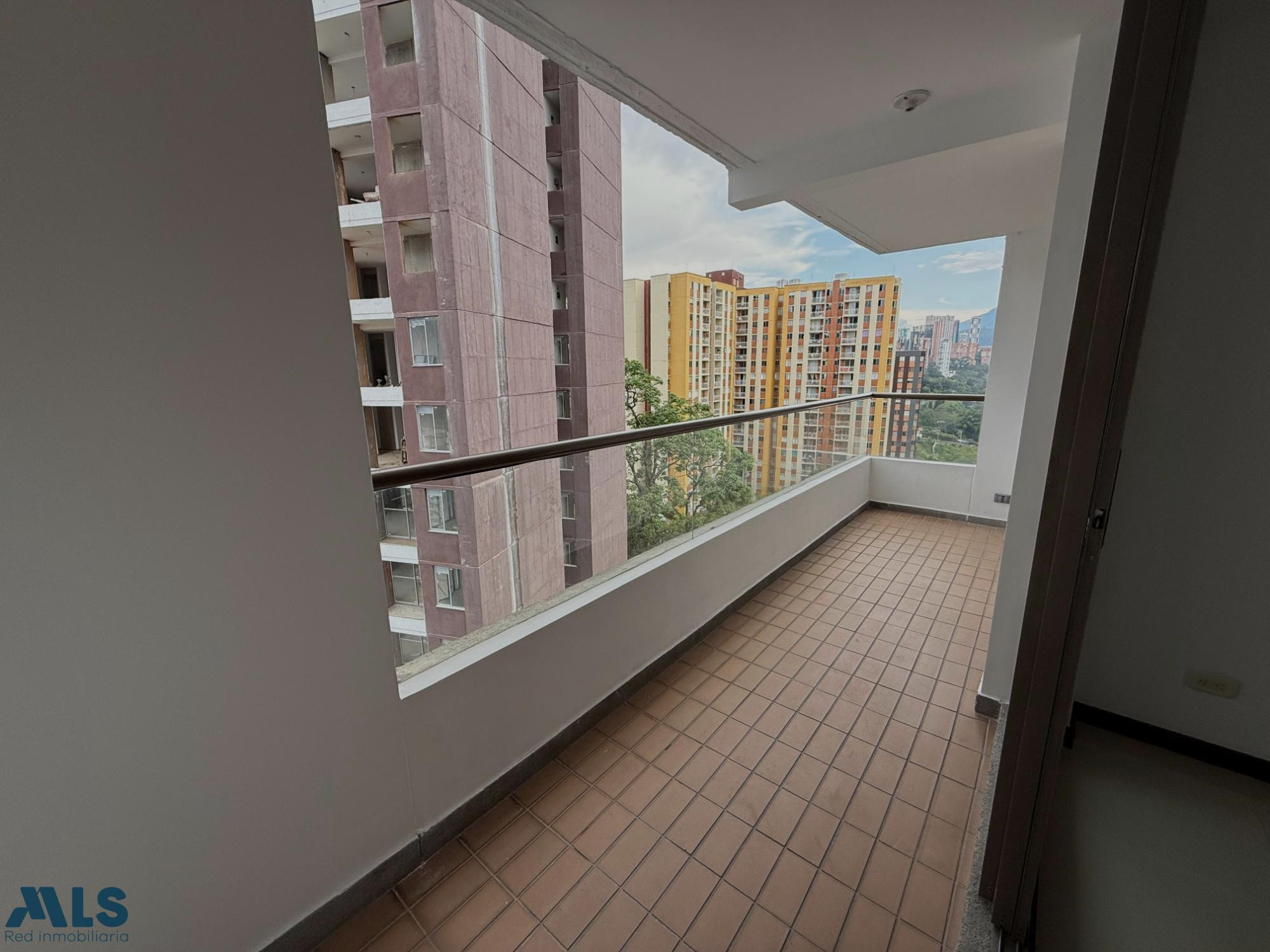 Apartamento en Envigado cerca a Mayorca envigado - loma del barro