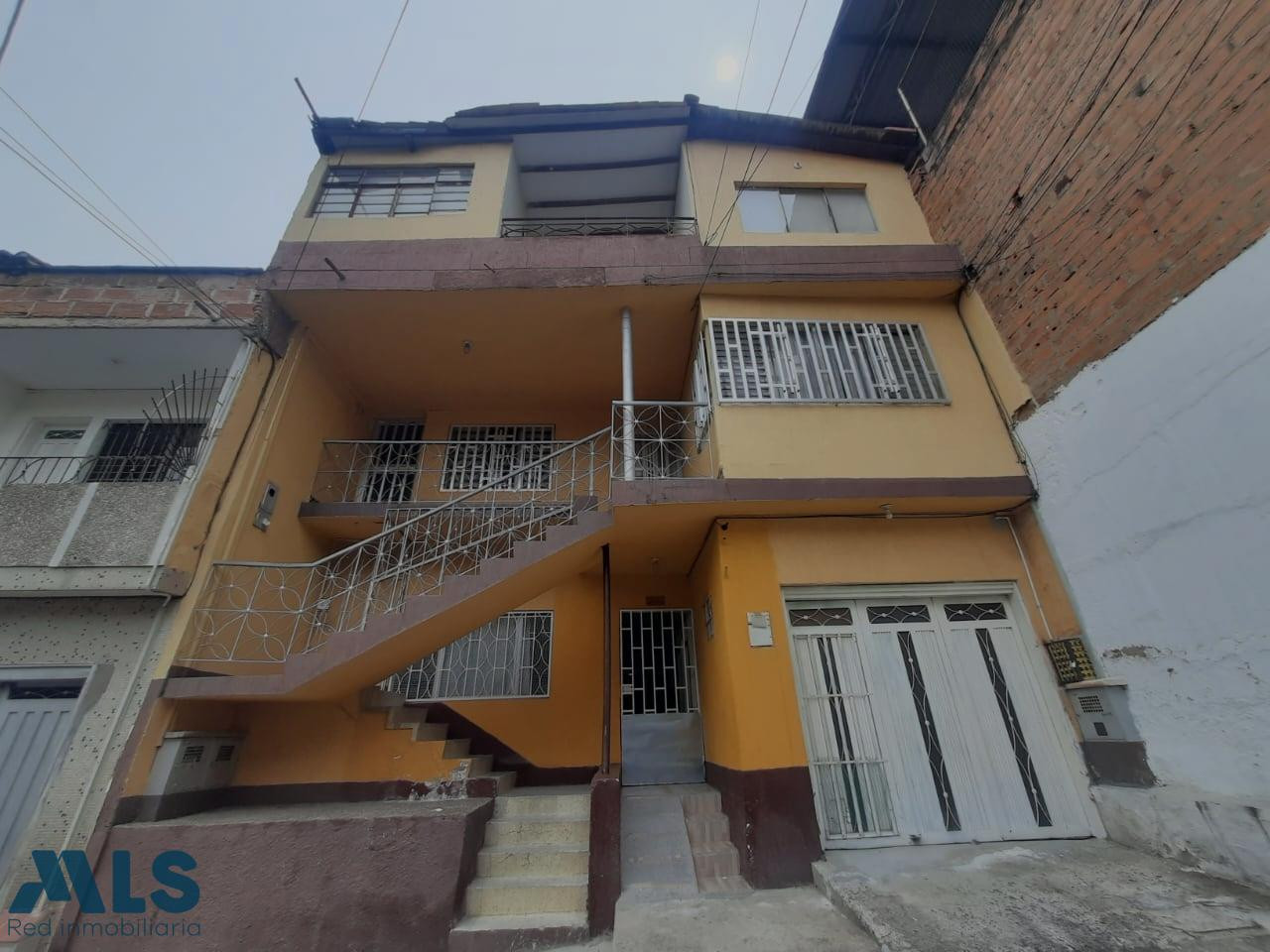 buena ubicación medellin - villa hermosa
