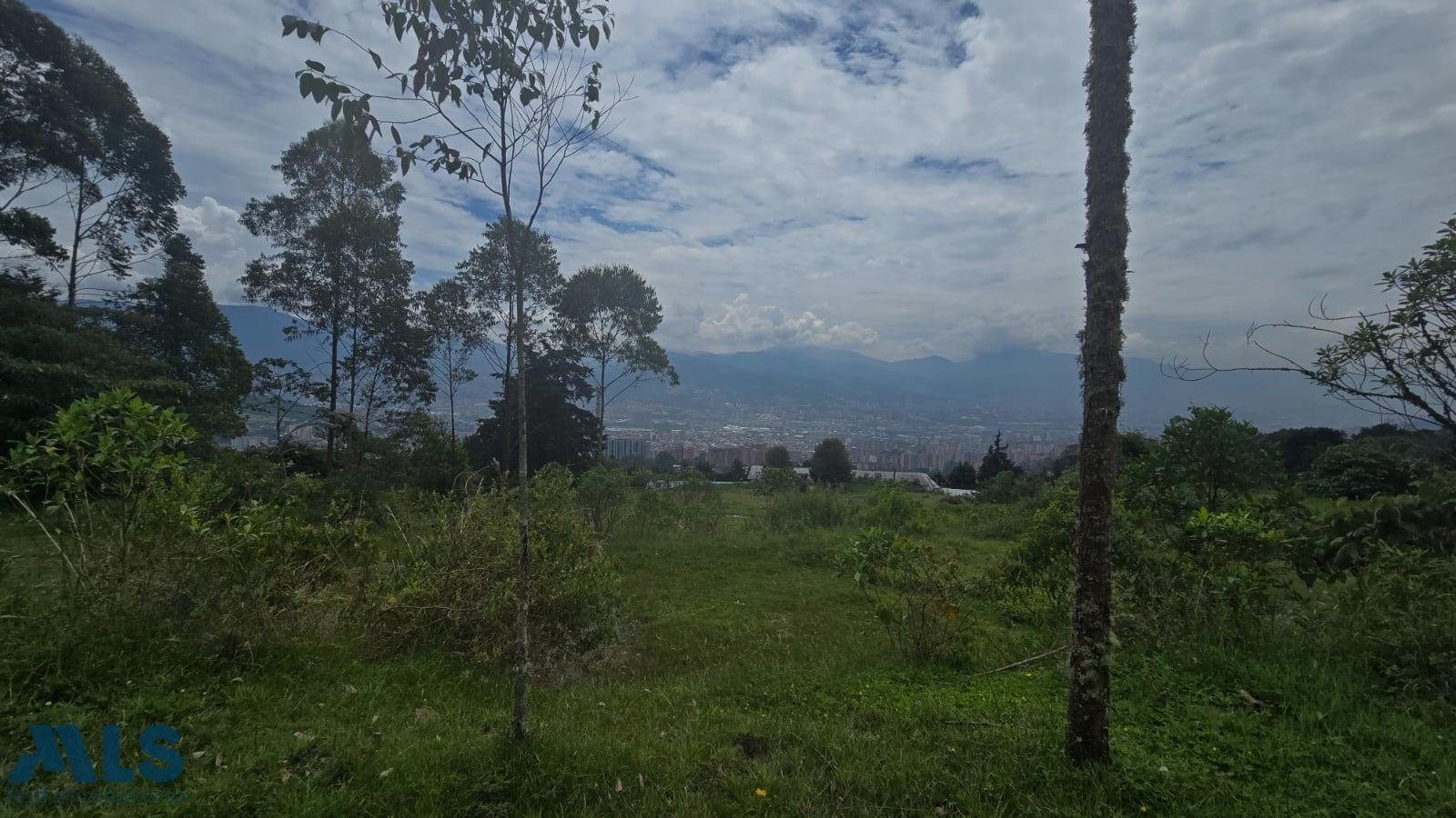 VENTA DE LOTE COMERCIAL EL ESCOBERO ENVIGADO envigado - loma del escobero