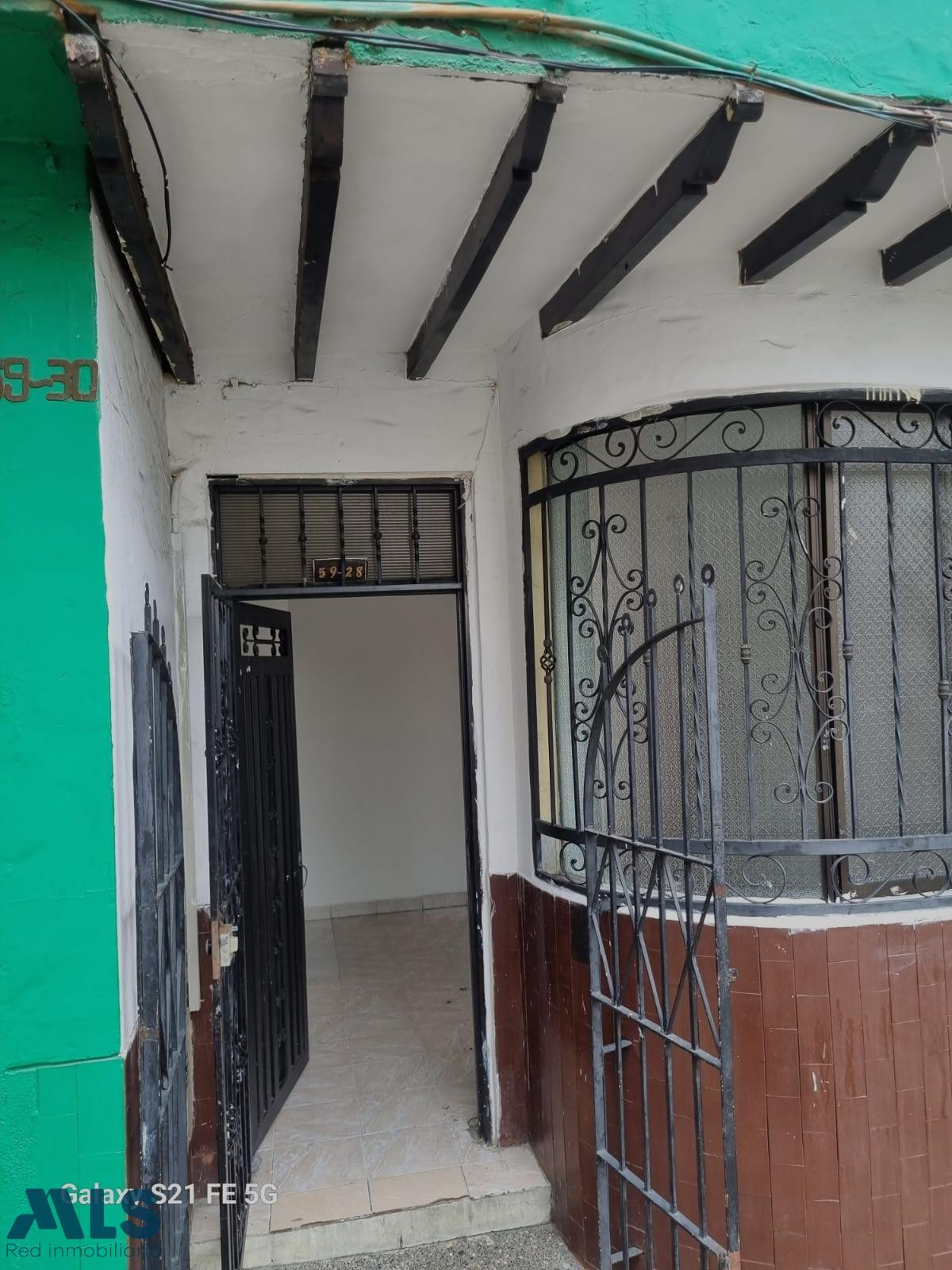 CASA CON EXCELENTES ESPACIOS E ILUMINACION medellin - la mansion