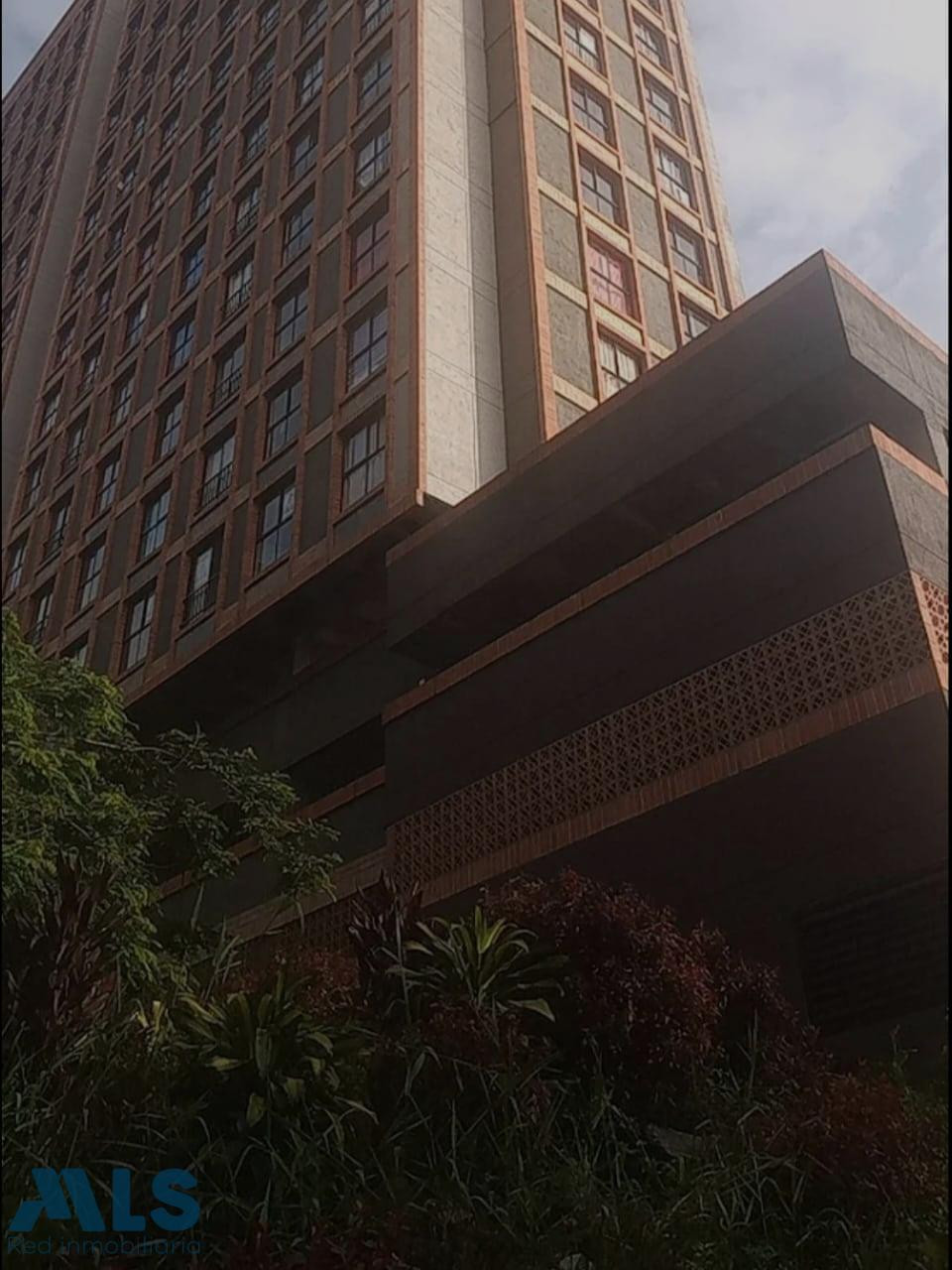 APTO EN PISO 11 EXCELENTE VISTA ,PERMITETE SOÑAR bello - alcala