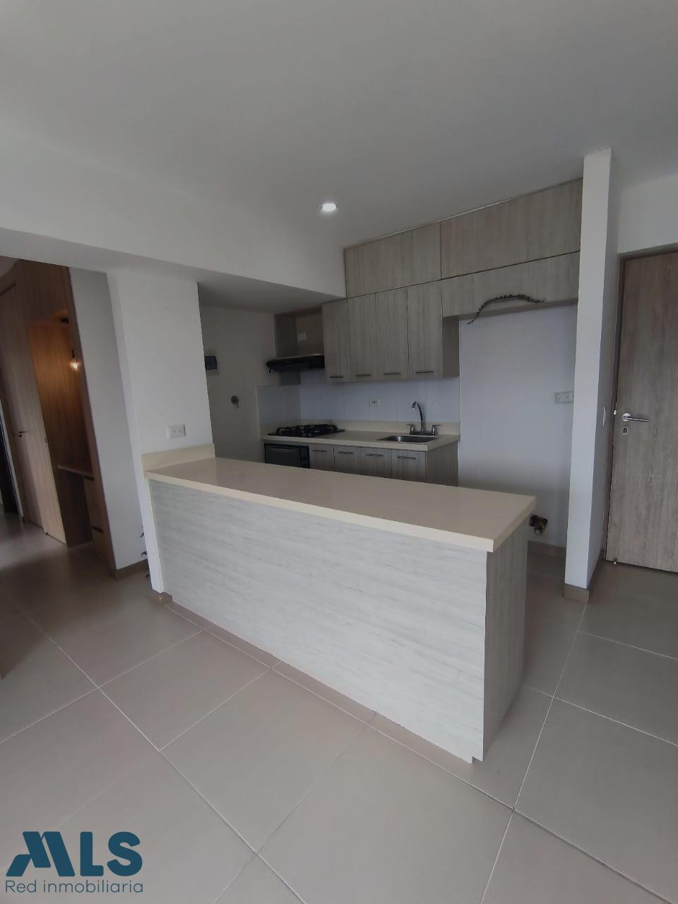 Apartamento con acabados modernos la-estrella - toledo