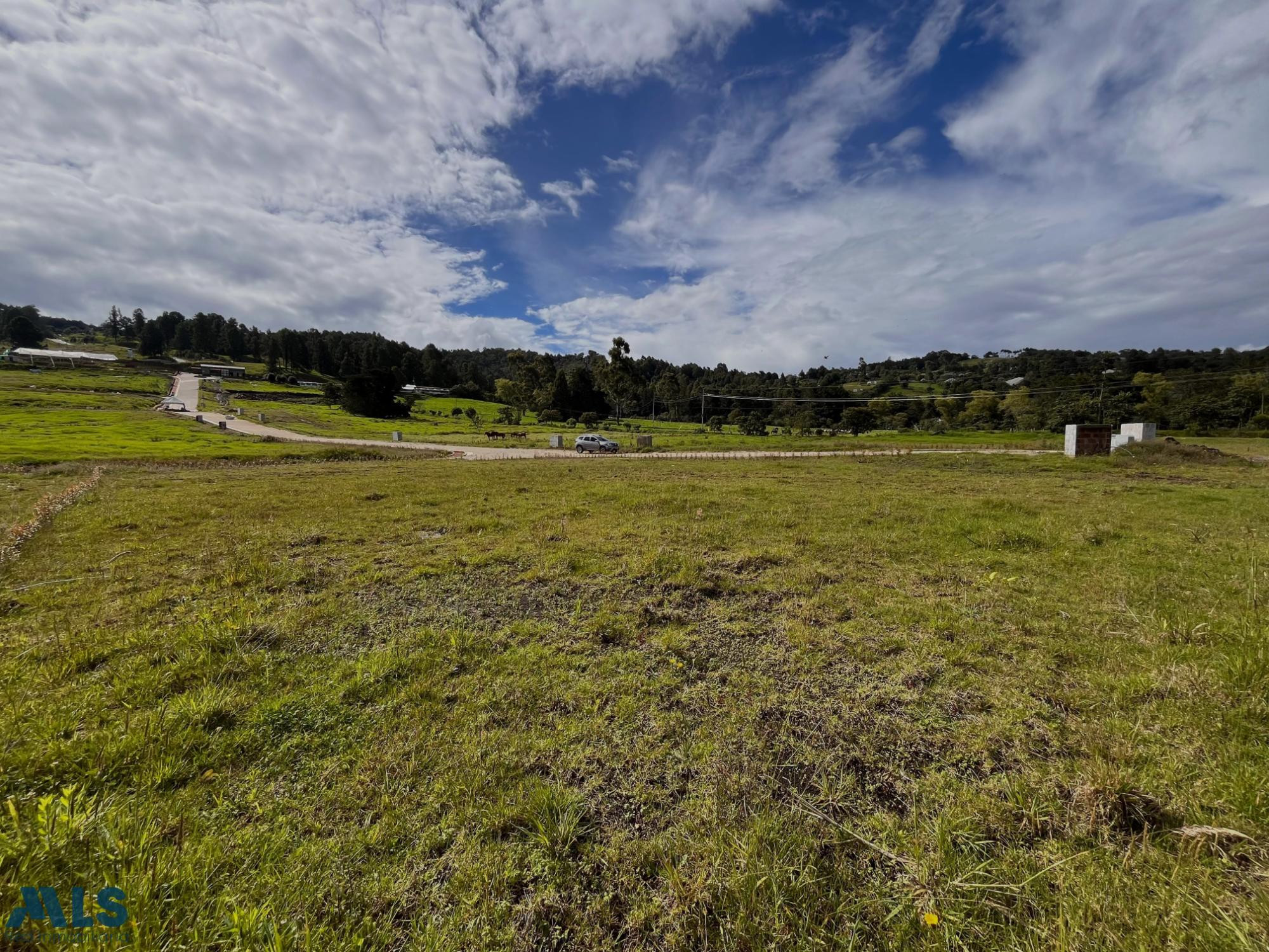 Lote Alto Palmas, Verteda la Acuarela envigado - alto de las palmas