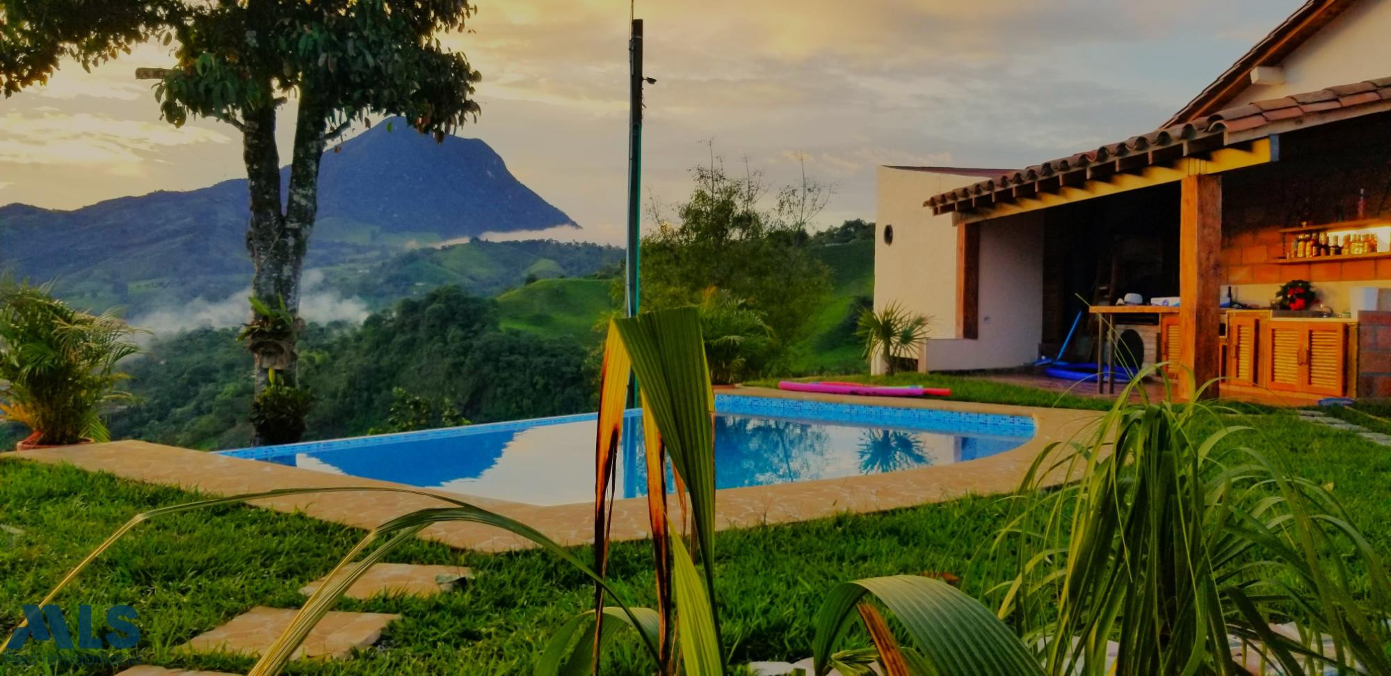Propiedad especial para agroturismo (café) fredonia - vereda el uvital