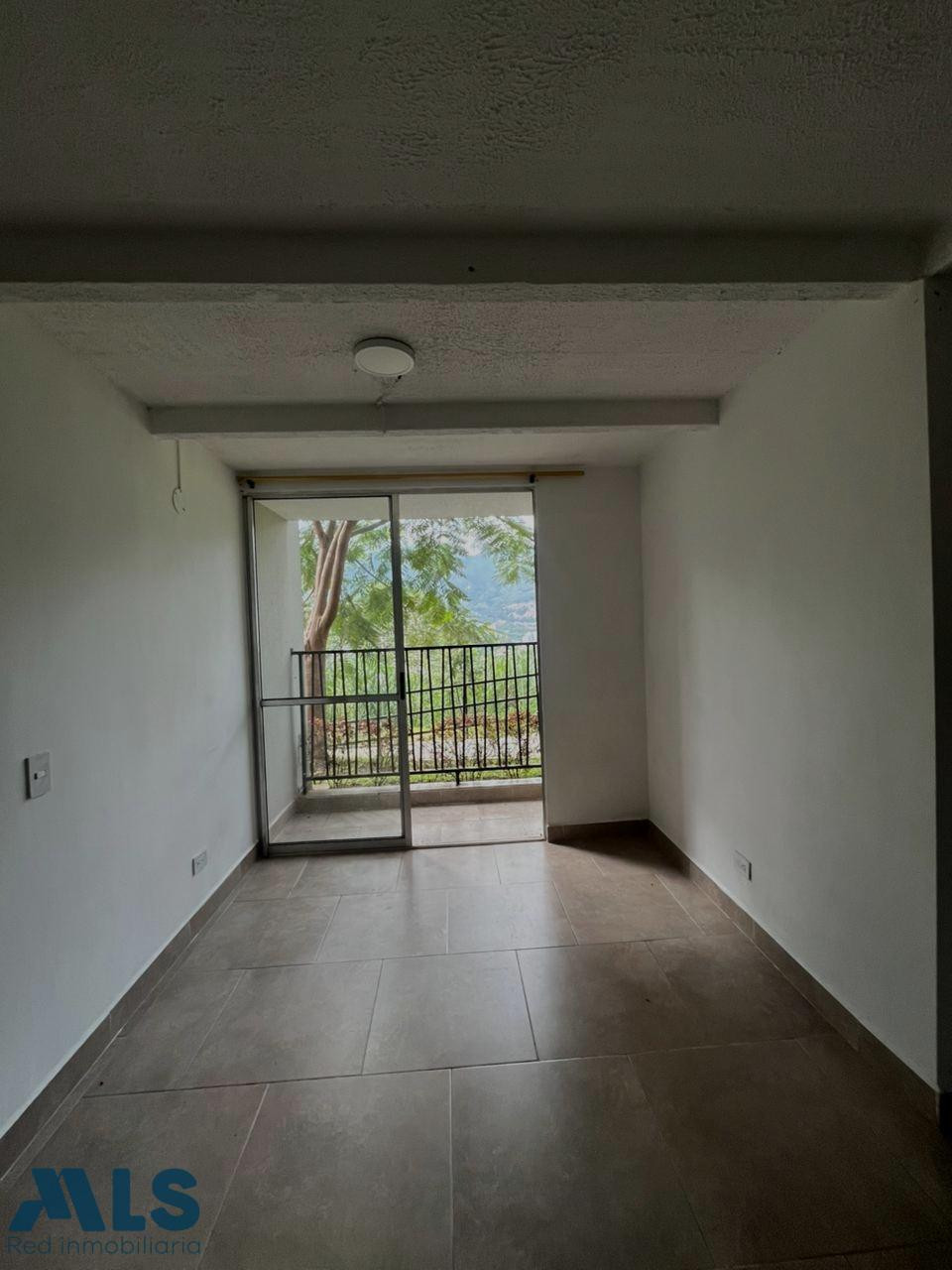 Apartamento en Venta Búcaros Bello bello - serramonte