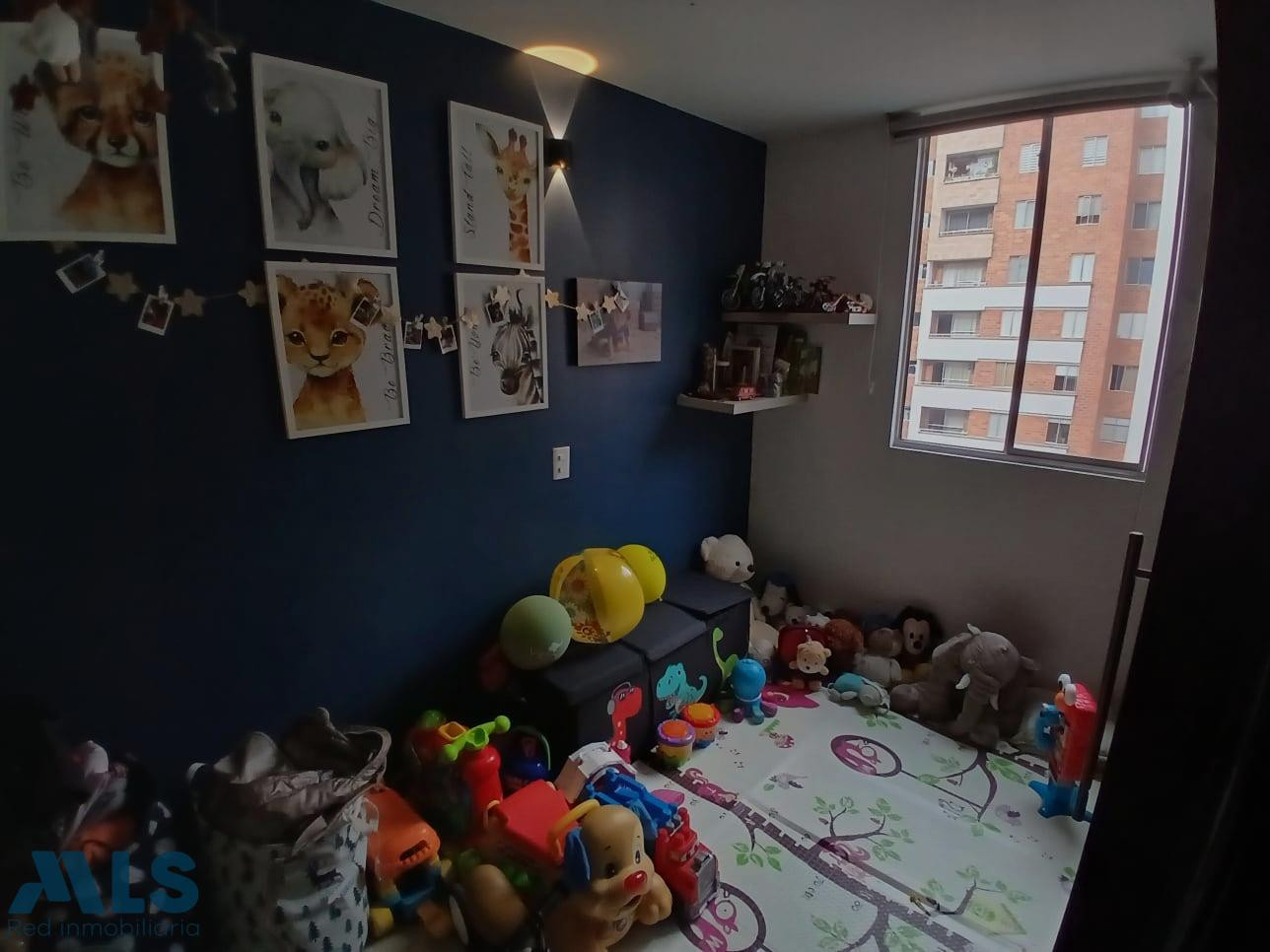 Apartamento en excelentes condiciones en Ciudad del Rio medellin - el poblado