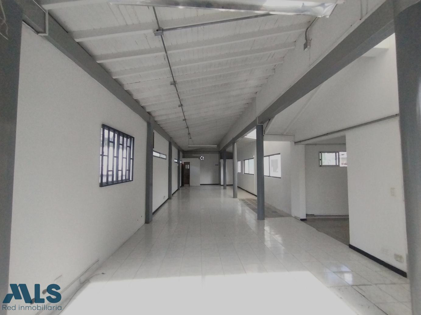 Venta de casa comercial en El Poblado, Patio Bonito medellin - patio bonito