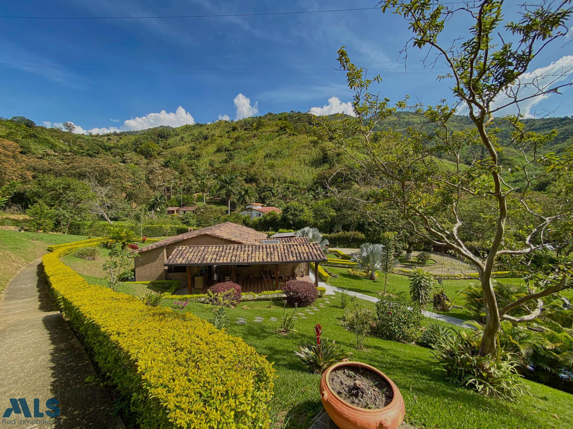 Paraíso en Girardota Vivir, Relajarse y Emprender girardota - rural