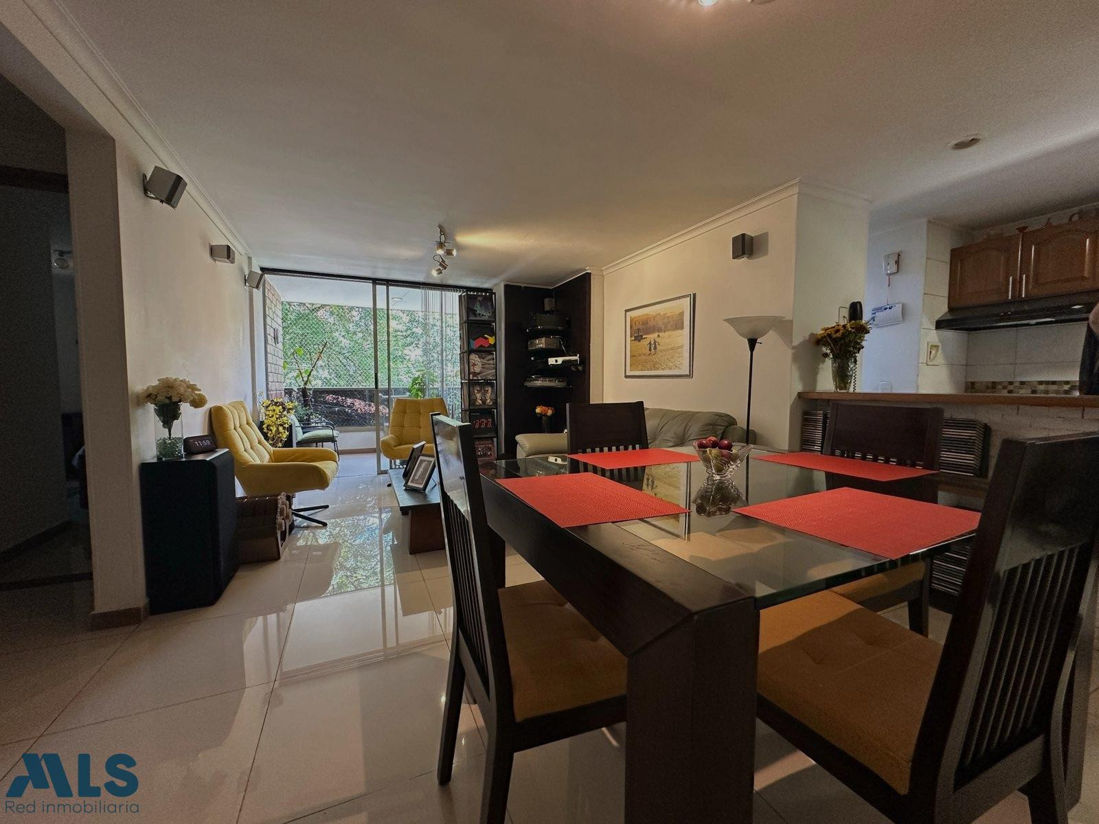 Venta de apartamento cerca a San Lucas y la Frontera medellin - san lucas