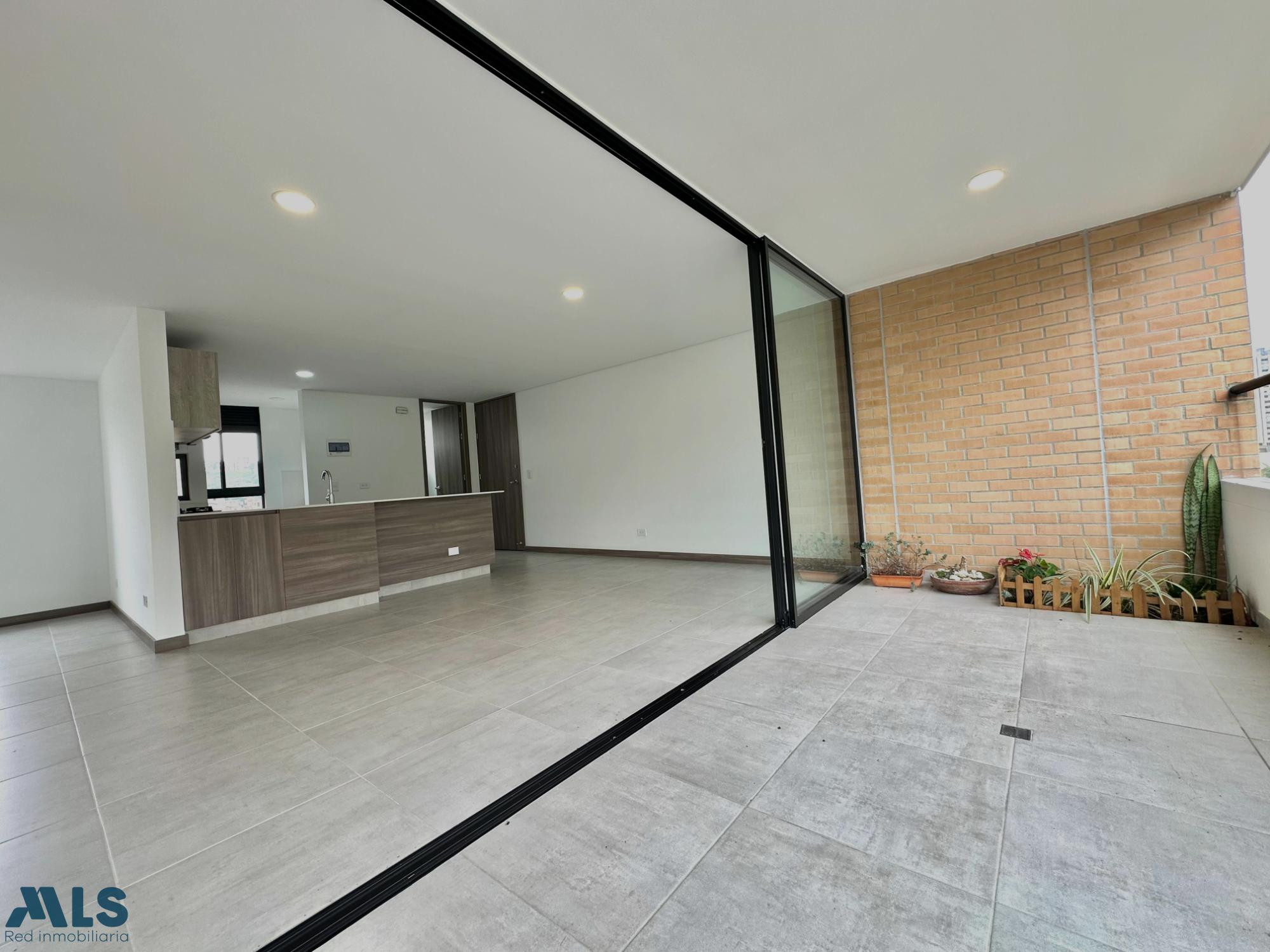Hermoso apartamento con vista verde en Envigado envigado - el chingui