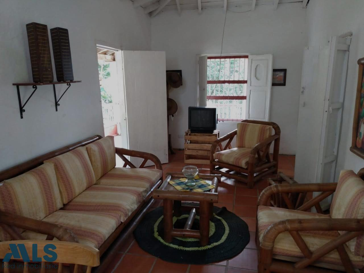 HERMOSA FINCA A LA VENTA EN FREDONIA fredonia - v la margarita