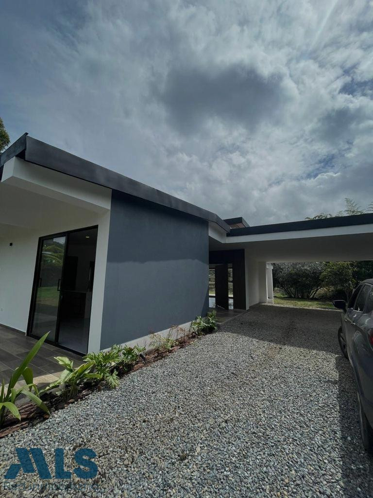 venta hermosa casa finca independiente la-ceja - v san nicolas