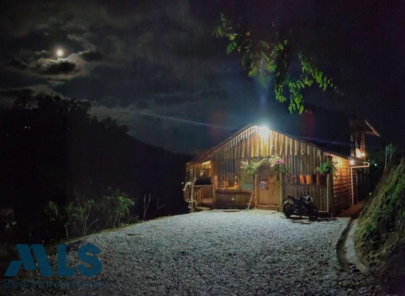 Casa-Finca para la Venta cocorna - socorro