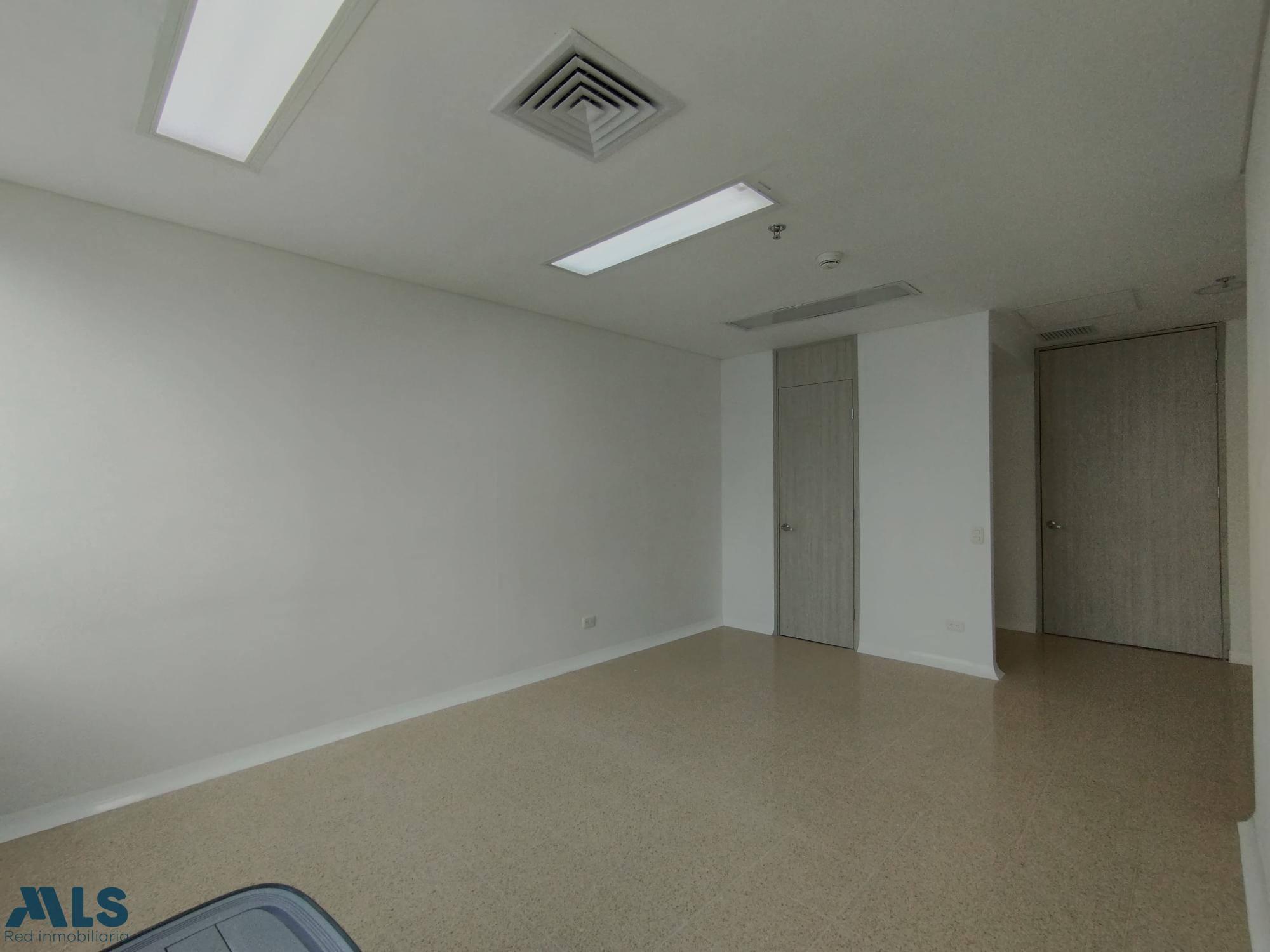 Se vende consultorio en excelente sector de Envigado envigado - primavera