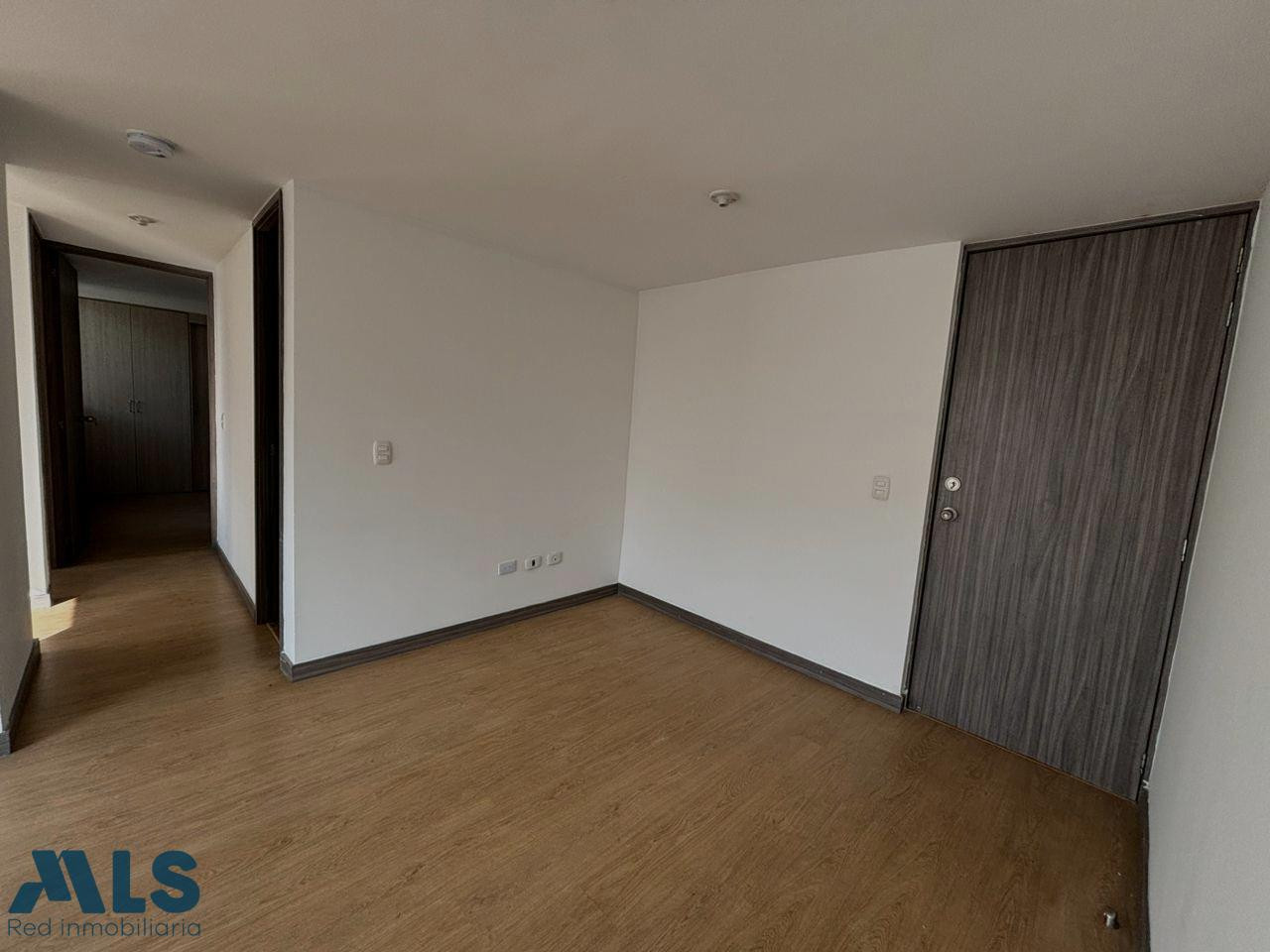 Acogedor apartamento ubicaciones estratégica medellin - calasanz