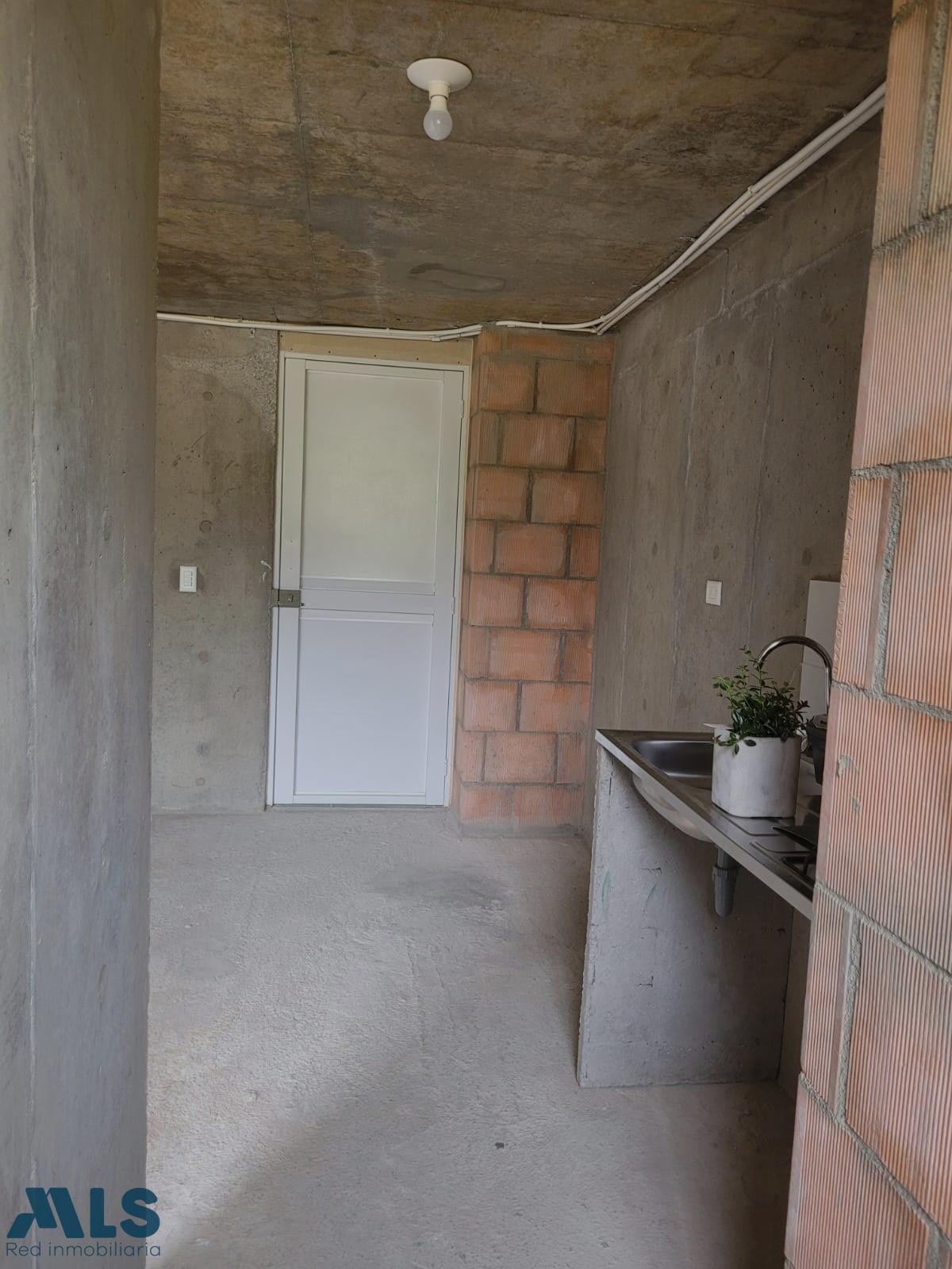 Se vende apartamento, sector Calasanzs medellin - calasanz parte alta