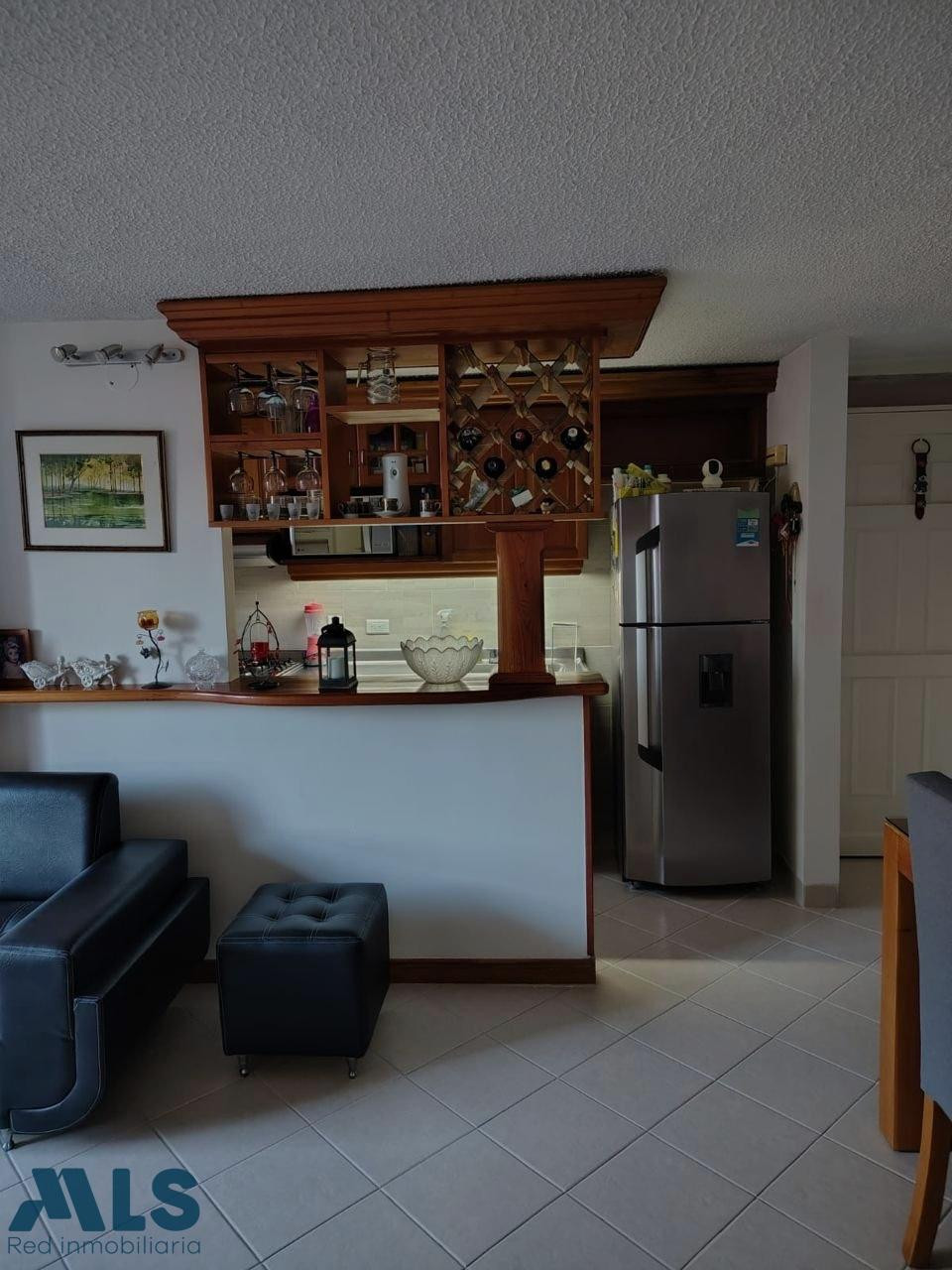 VENTA COMODO APARTAMENTO EN CAMINO VERDE envigado - camino verde