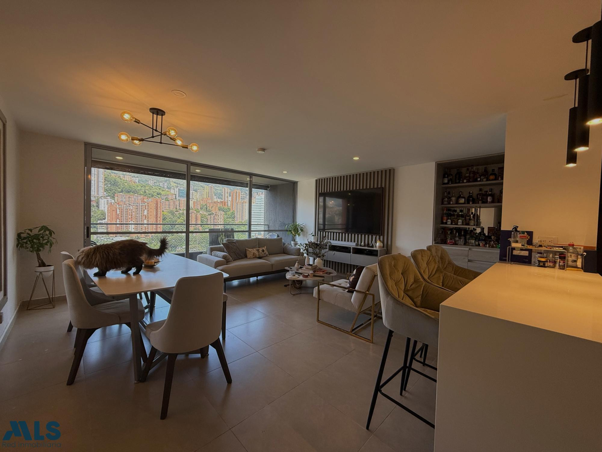 Espectacular apartamento en ciudad de Rio medellin - ciudad del rio