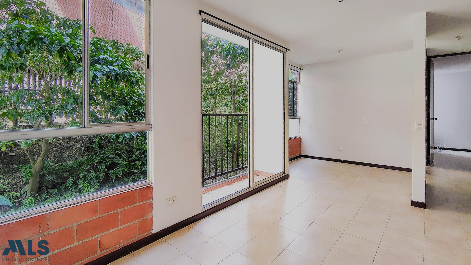 Apartamento tercer piso unidad cerrada medellin - calasanz