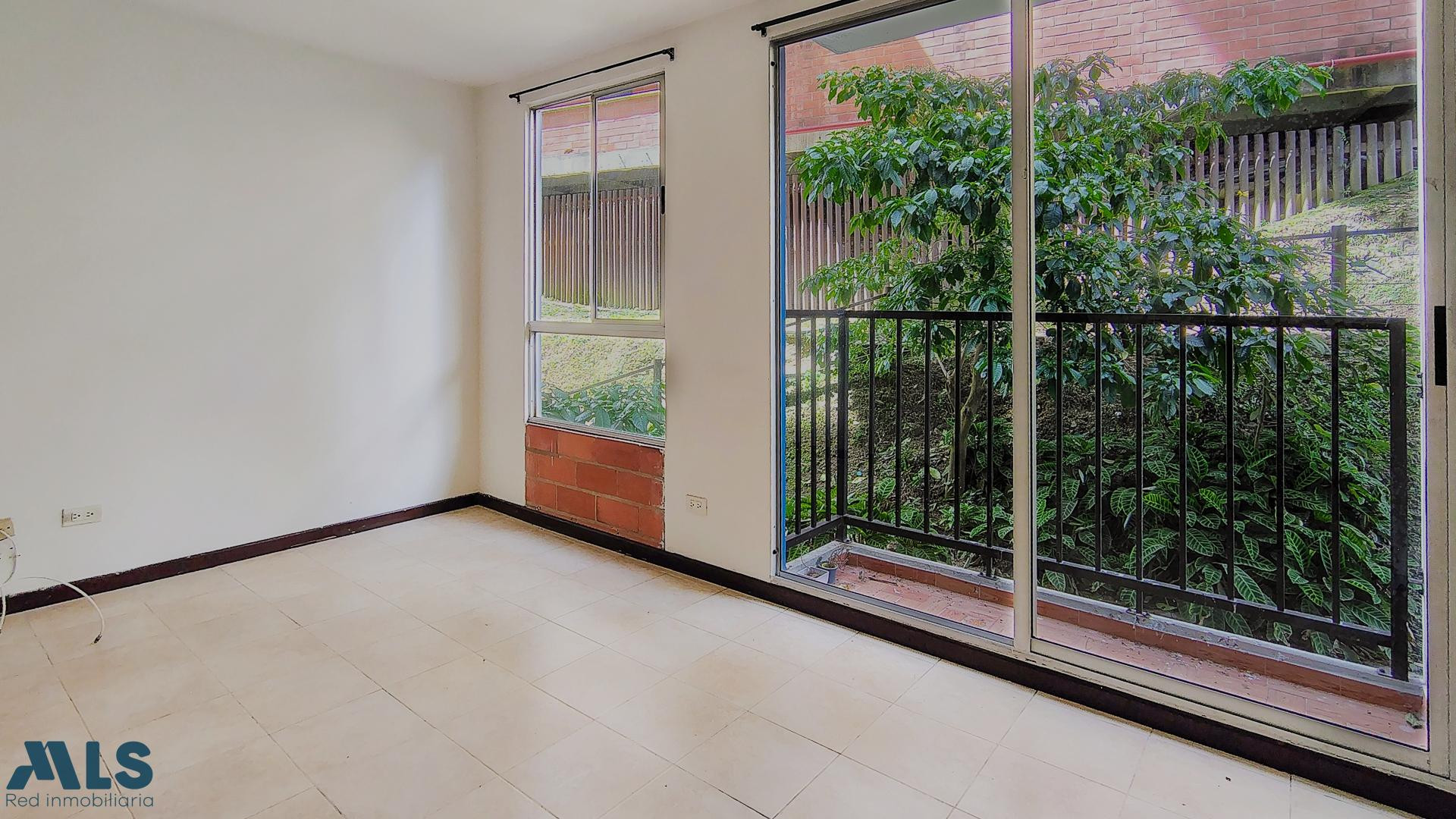 Apartamento tercer piso unidad cerrada medellin - calasanz