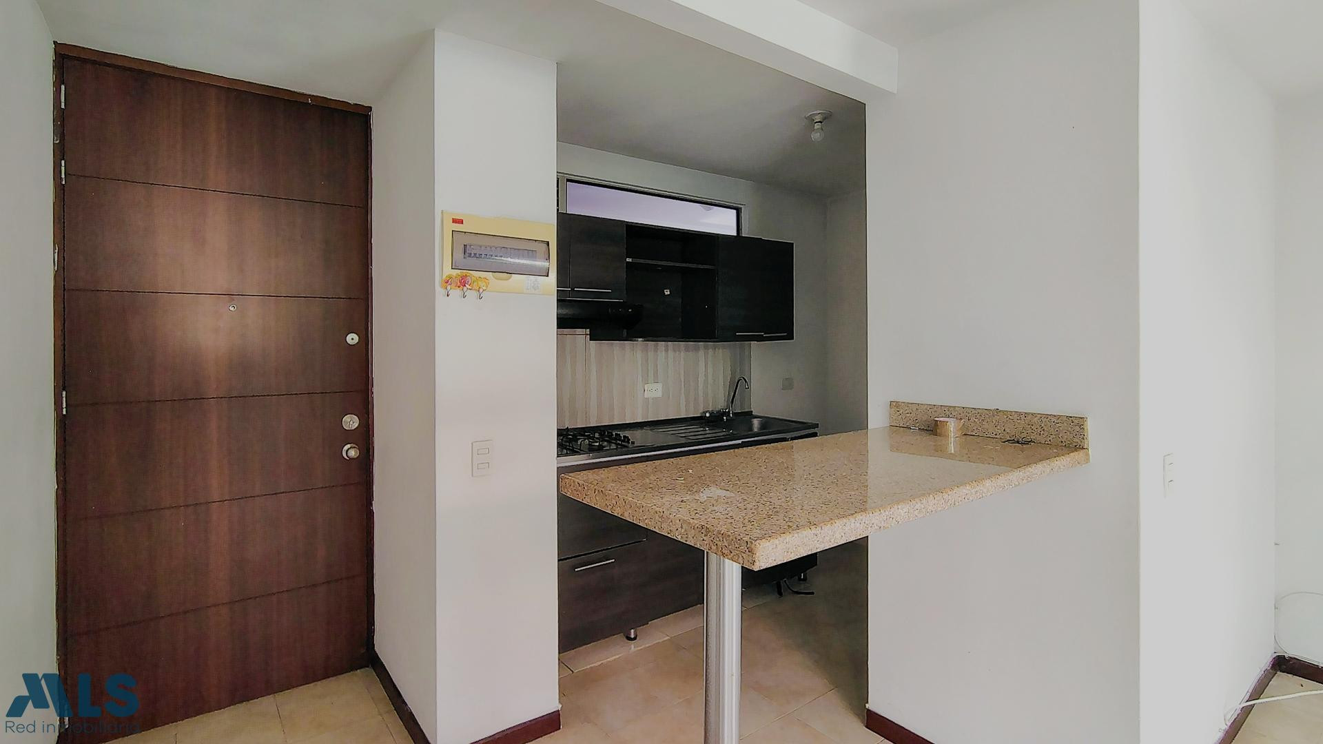 Apartamento tercer piso unidad cerrada medellin - calasanz