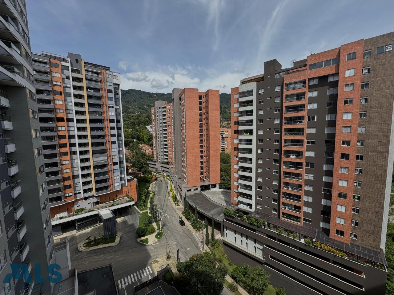 Hermoso apto en Loma de los Mesa envigado - loma de los mesa