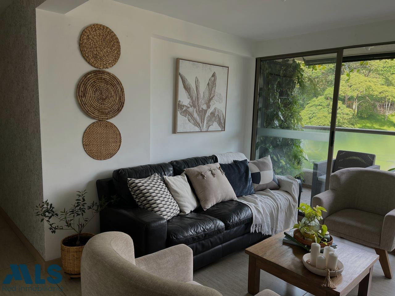 Apartamento en venta en AVIVA Club residencial medellin - loma de los bernal