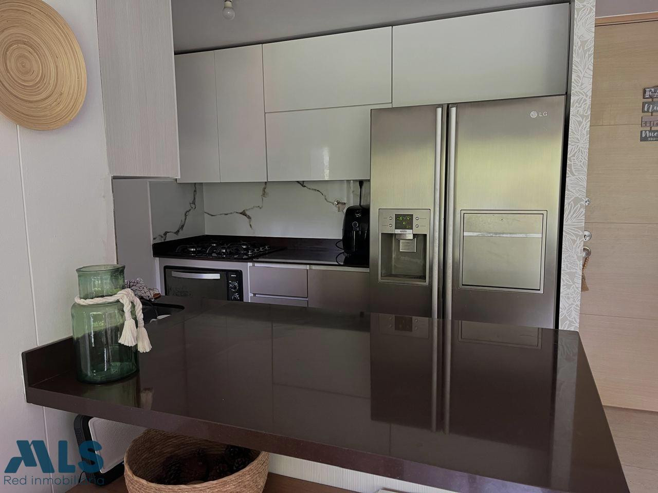 Apartamento en venta en AVIVA Club residencial medellin - loma de los bernal
