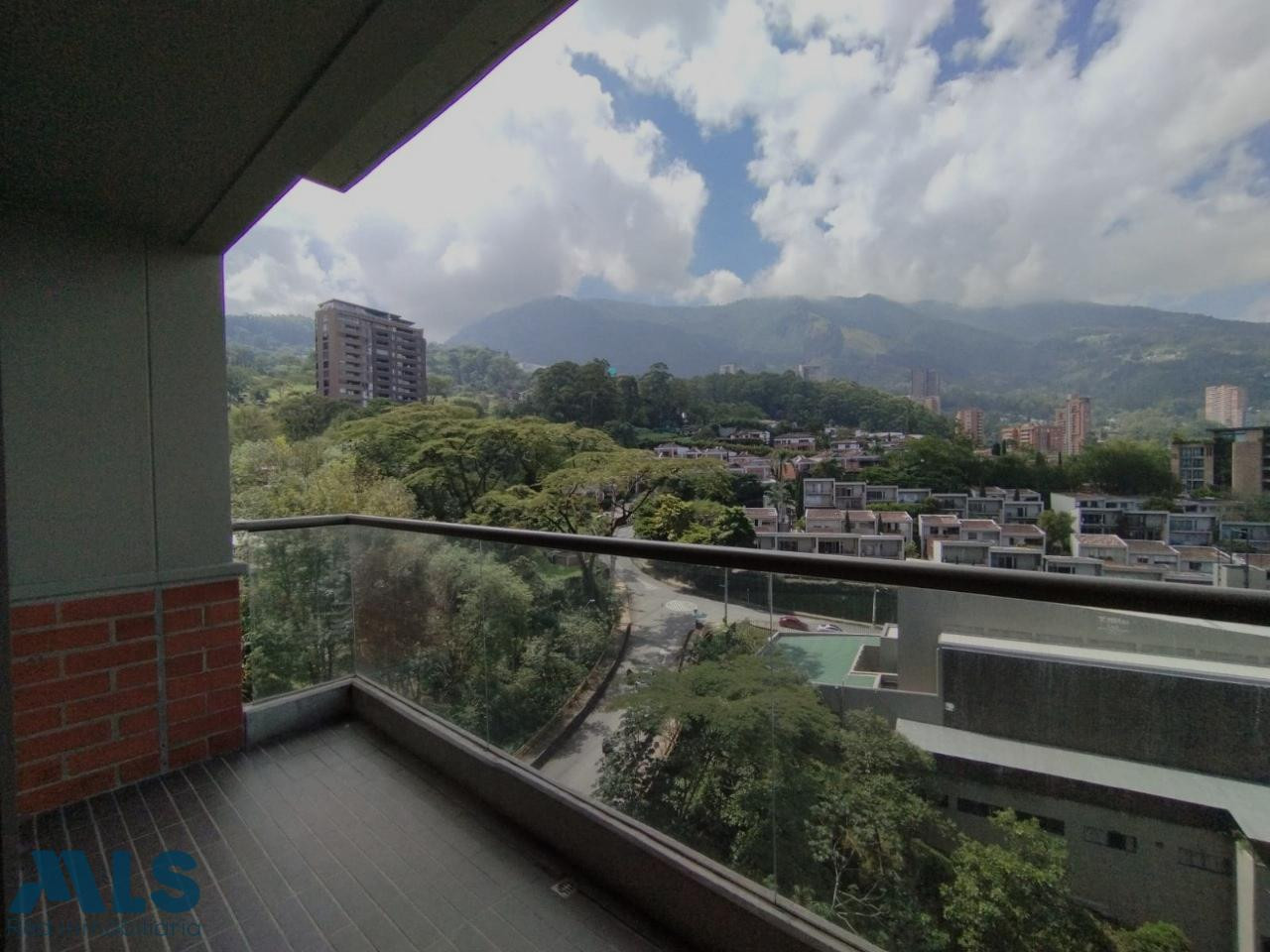 Apartamento en Altos del poblado medellin - altos del poblado