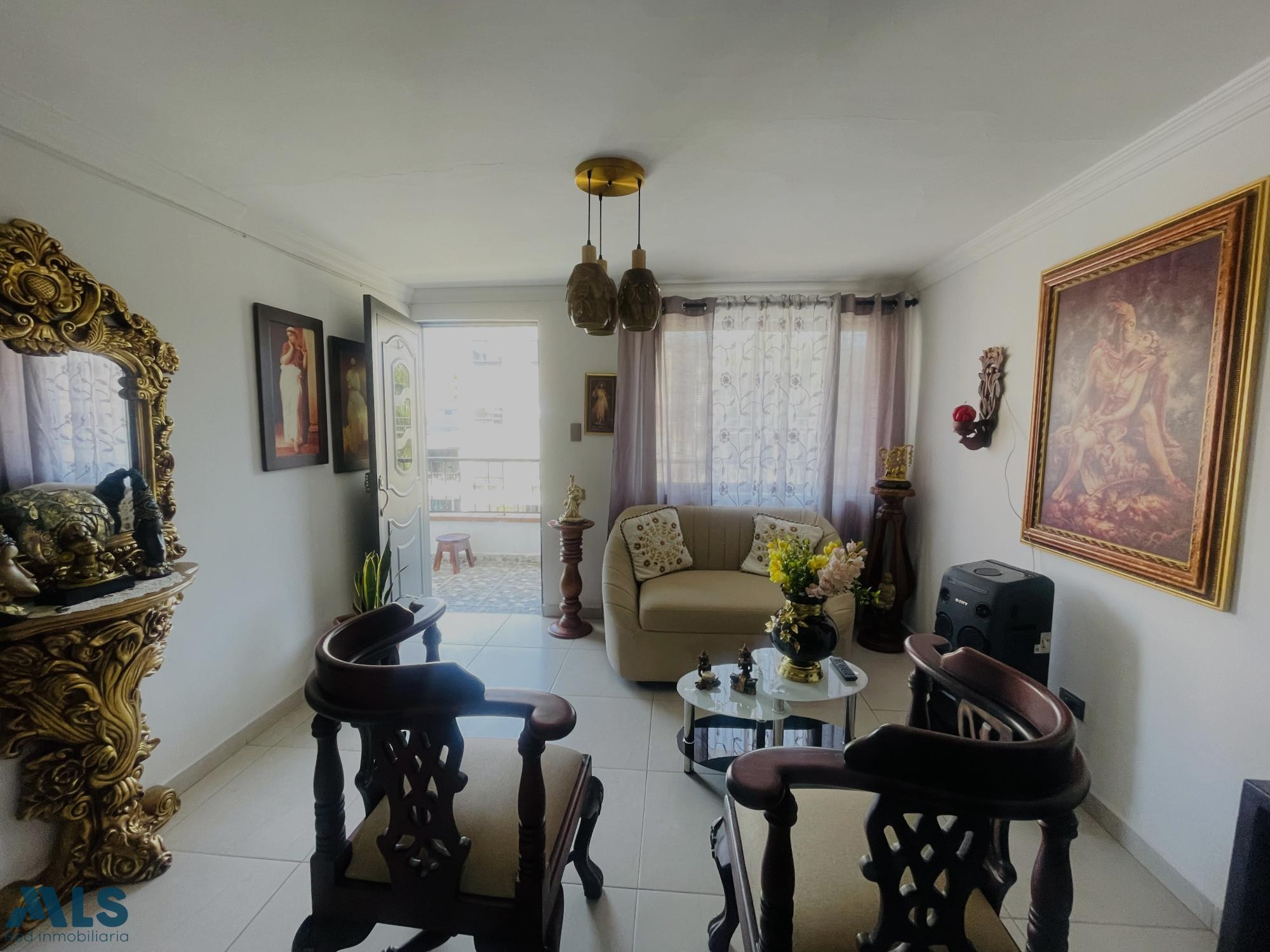 Apartamento amplio y luminoso. itagui - santa maria no 2
