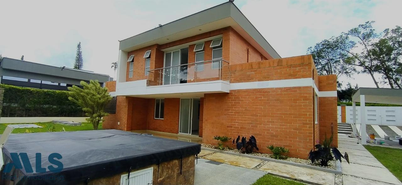 CASA CAMPESTRE EN VENTA VIA CERRITOS - LA VIRGINIA pereira - cerritos