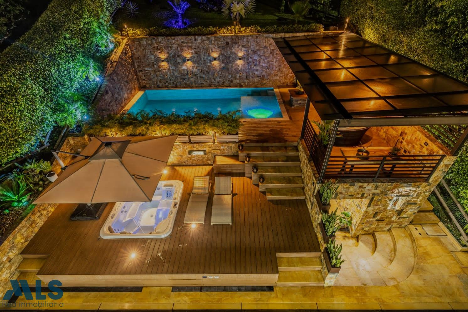 Exclusiva y hermosa casa en venta en el Poblado medellin - el tesoro