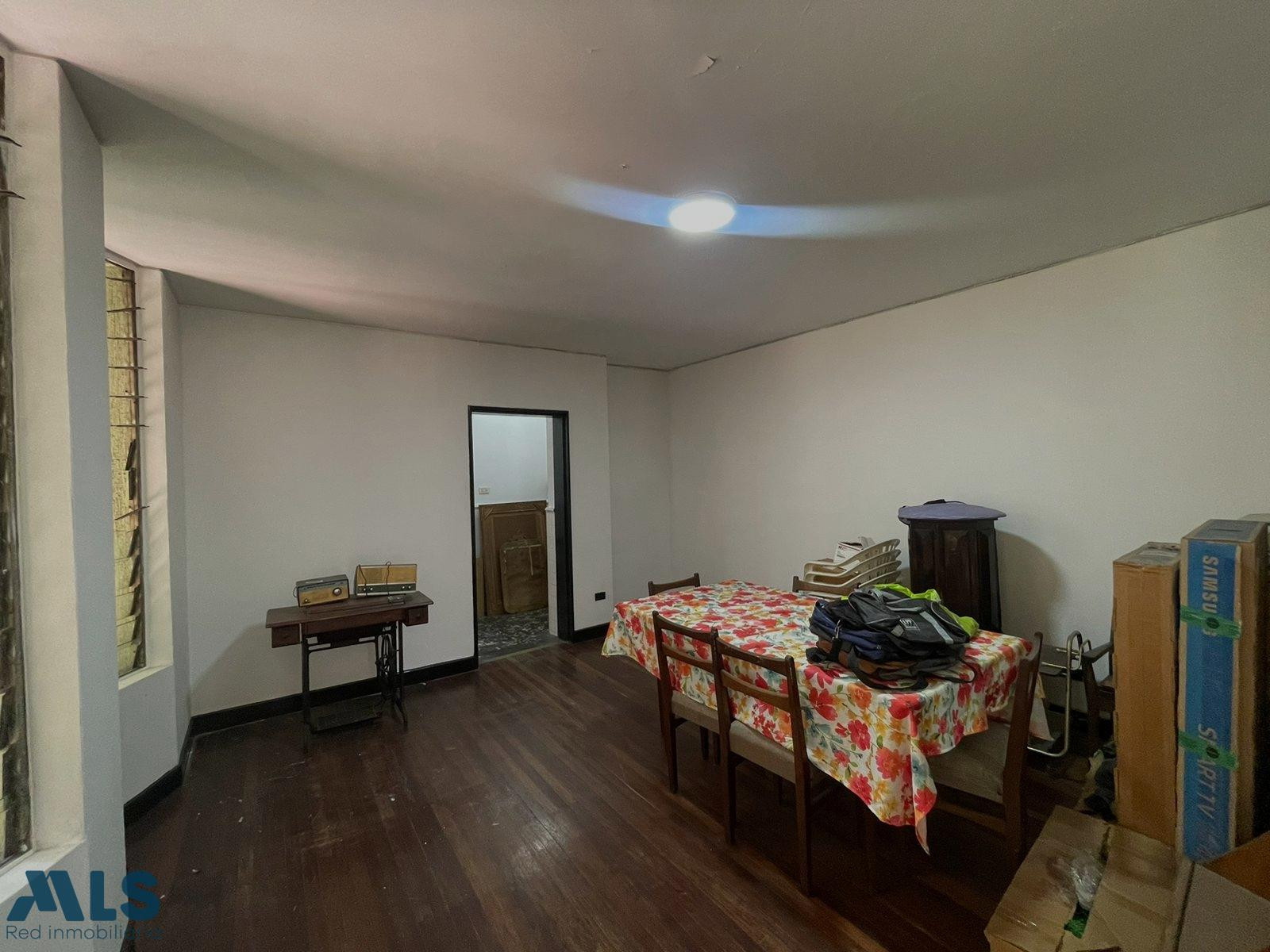 venta de apartamento en la cancelaria para reformar medellin - la candelaria